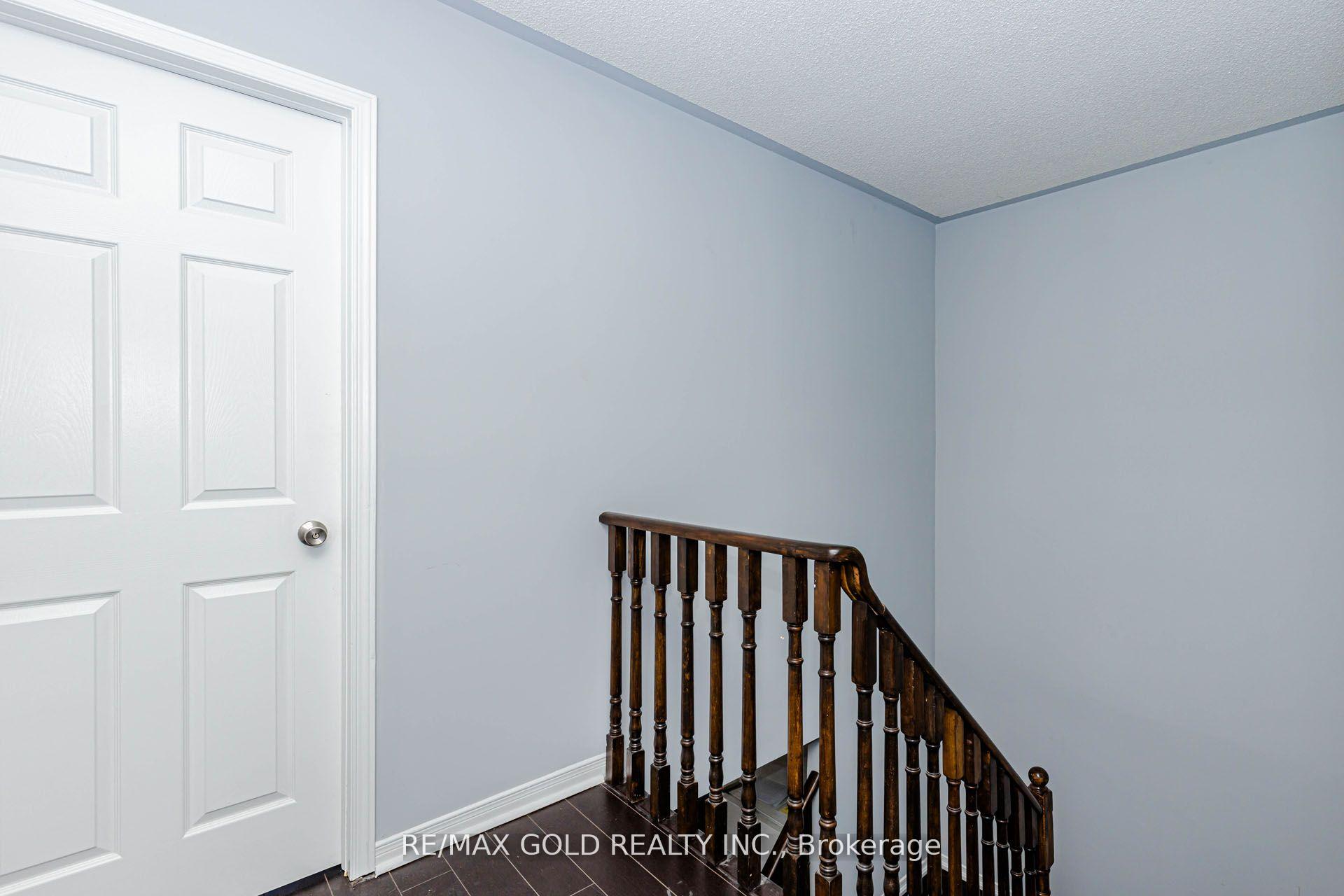 Photo 27 of 54 Creditstone Road, Brampton, Fletcher's Creek South — HOMEH