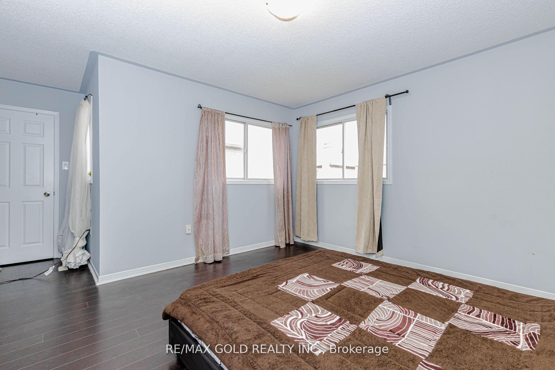 Photo 31 of 54 Creditstone Road, Brampton, Fletcher's Creek South — HOMEH