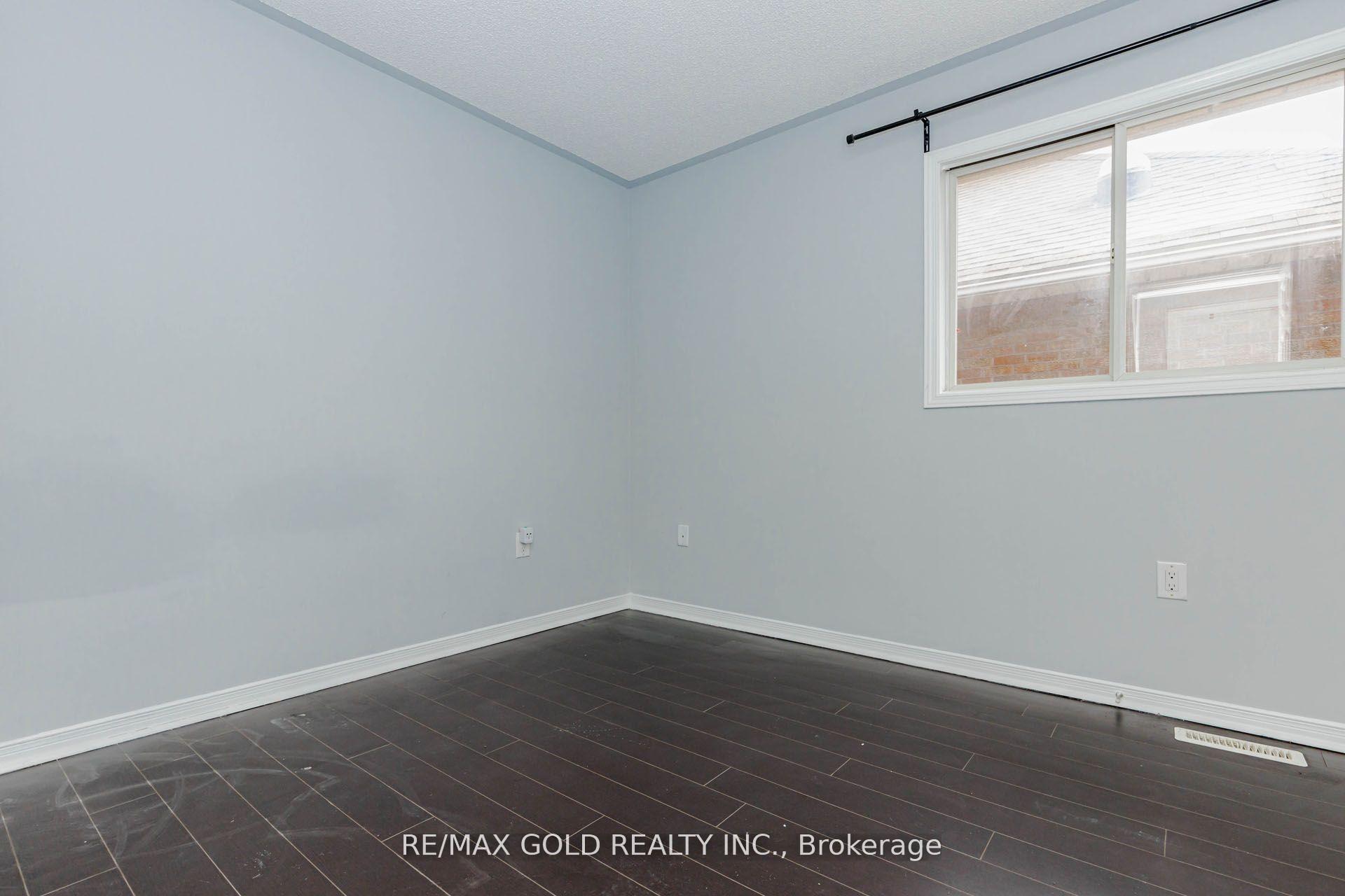 Photo 34 of 54 Creditstone Road, Brampton, Fletcher's Creek South — HOMEH