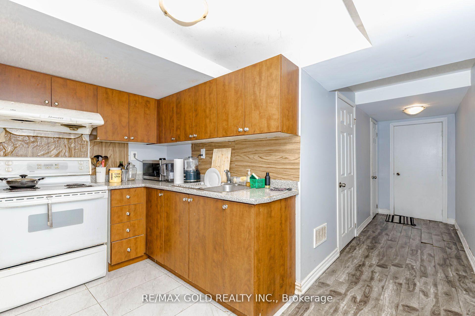 Photo 45 of 54 Creditstone Road, Brampton, Fletcher's Creek South — HOMEH