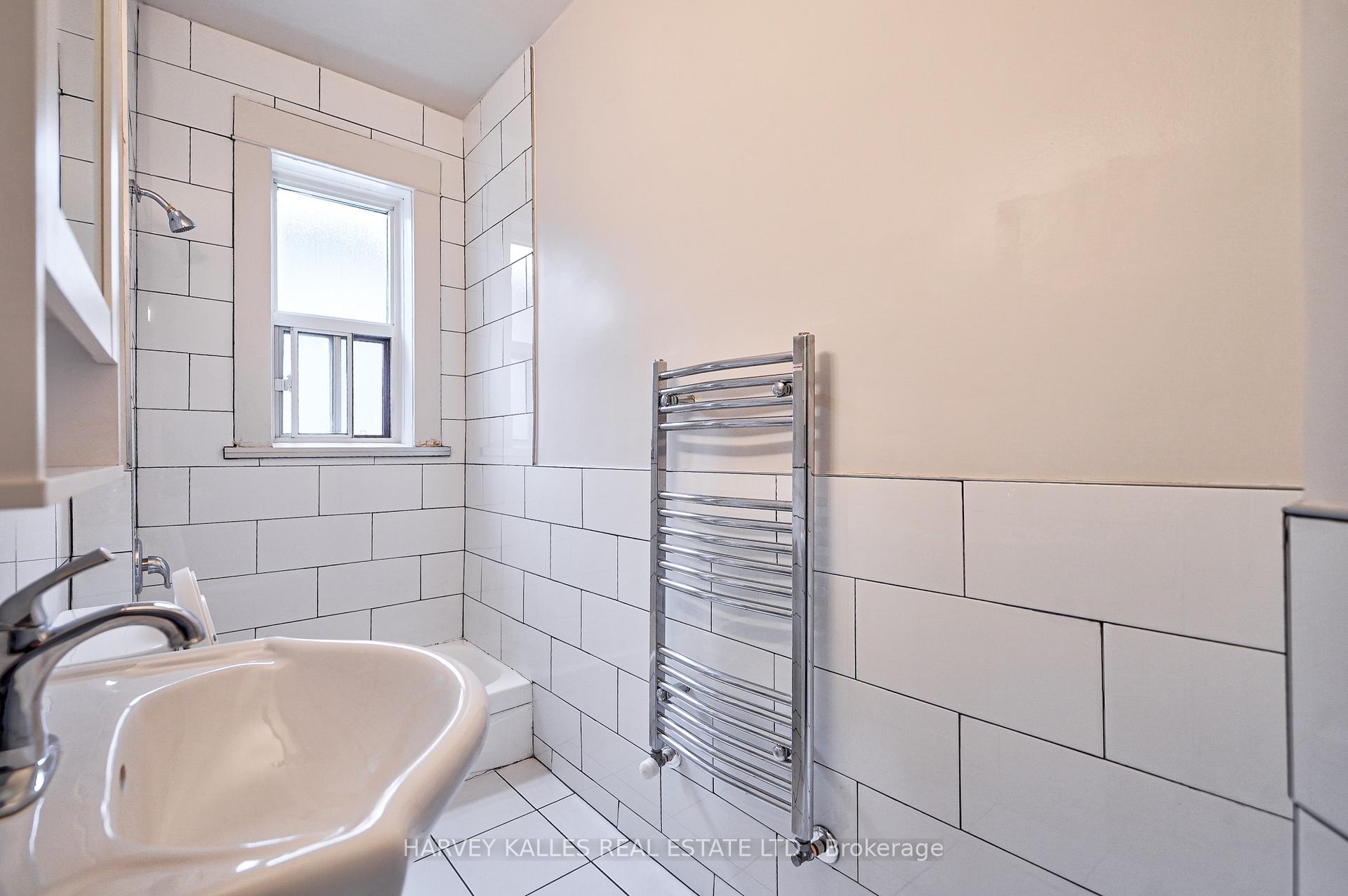 Photo 30 of Unit 4, 1074 St Clair Avenue W, Toronto, Oakwood Village — HOMEH