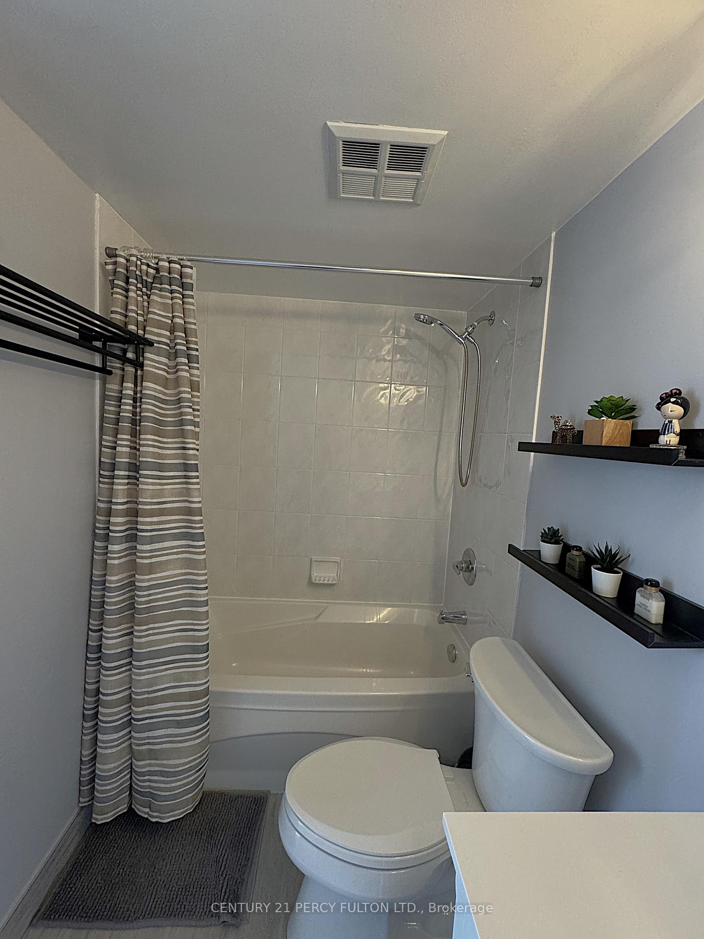 Photo 21 of Unit 1716, 155 Beecroft Road, North York, Lansing-Westgate — HOMEH