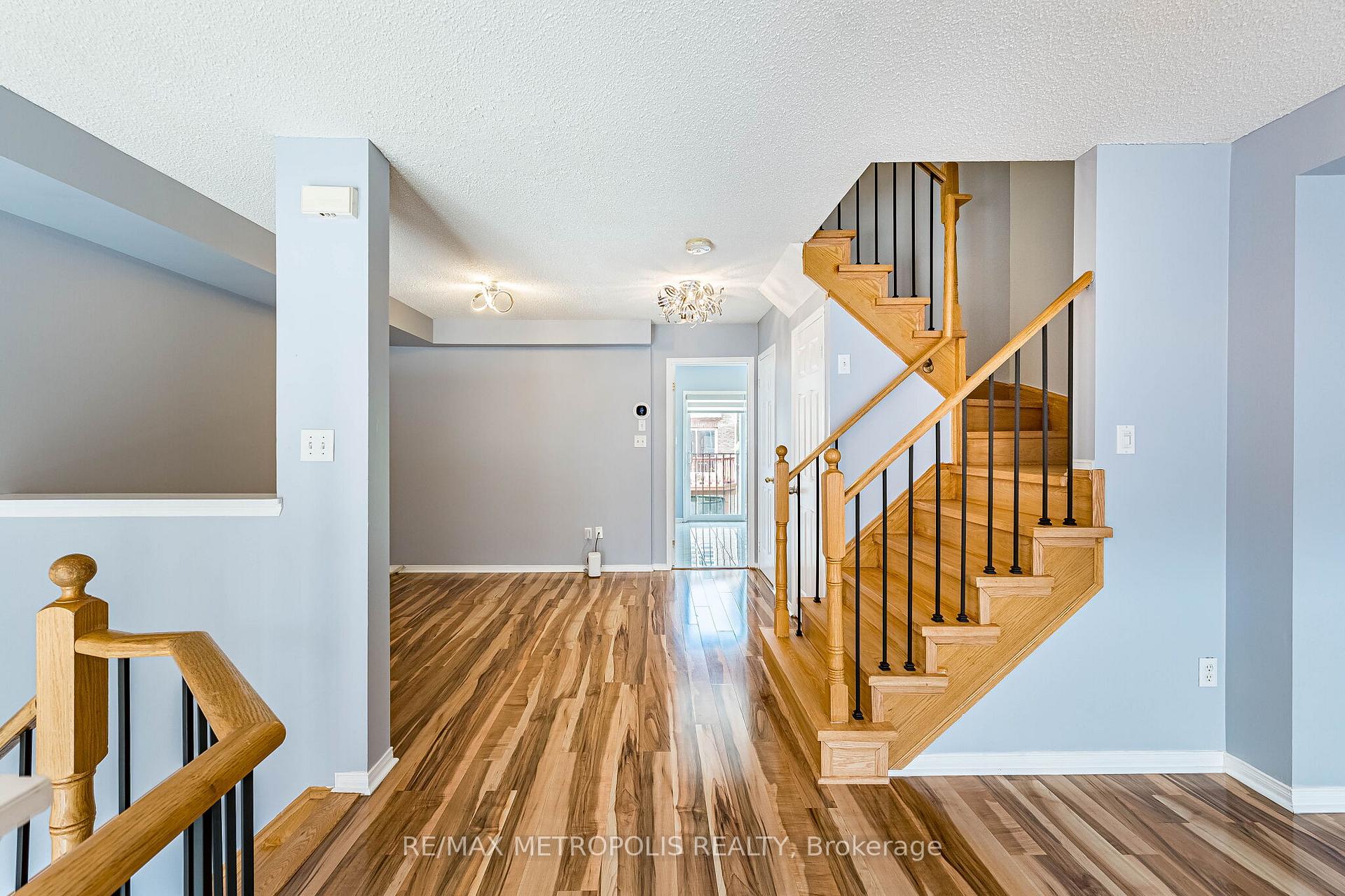 Photo 8 of 26 Beeston Road, Brampton, Fletcher's Creek South — HOMEH