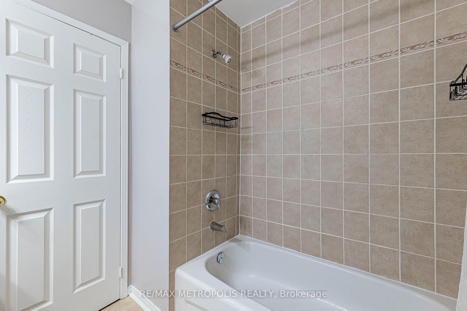 Photo 35 of 26 Beeston Road, Brampton, Fletcher's Creek South — HOMEH