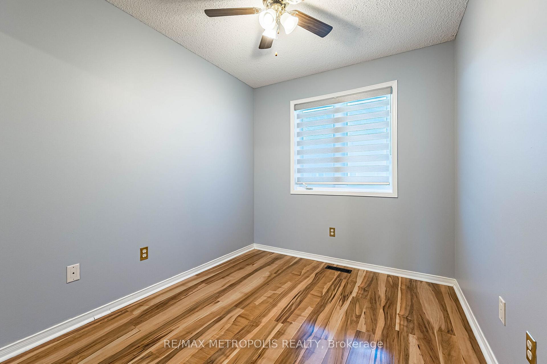 Photo 37 of 26 Beeston Road, Brampton, Fletcher's Creek South — HOMEH