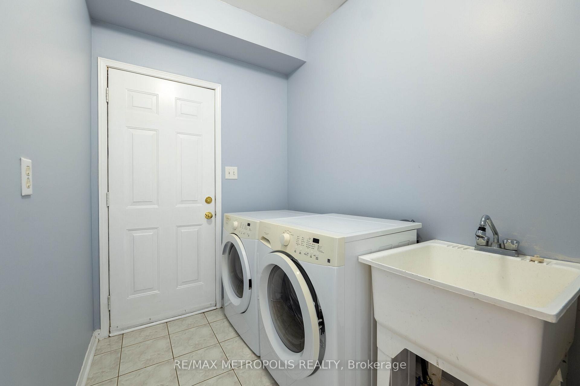 Photo 42 of 26 Beeston Road, Brampton, Fletcher's Creek South — HOMEH