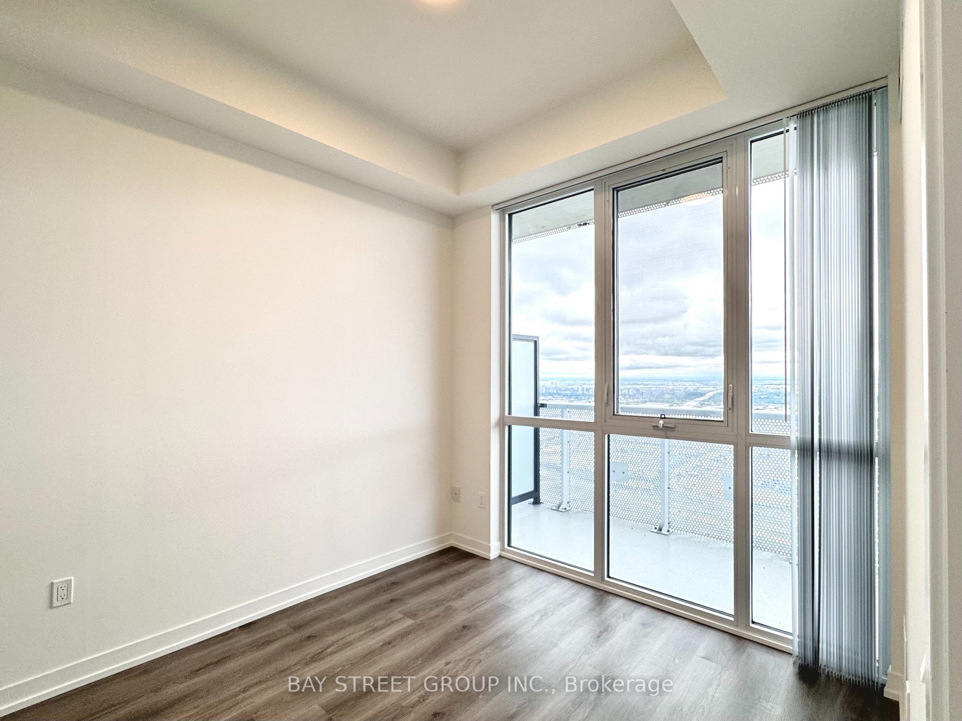 Photo 6 of Unit 6508, 225 Commerce Street, Vaughan, Vaughan Corporate Centre — HOMEH
