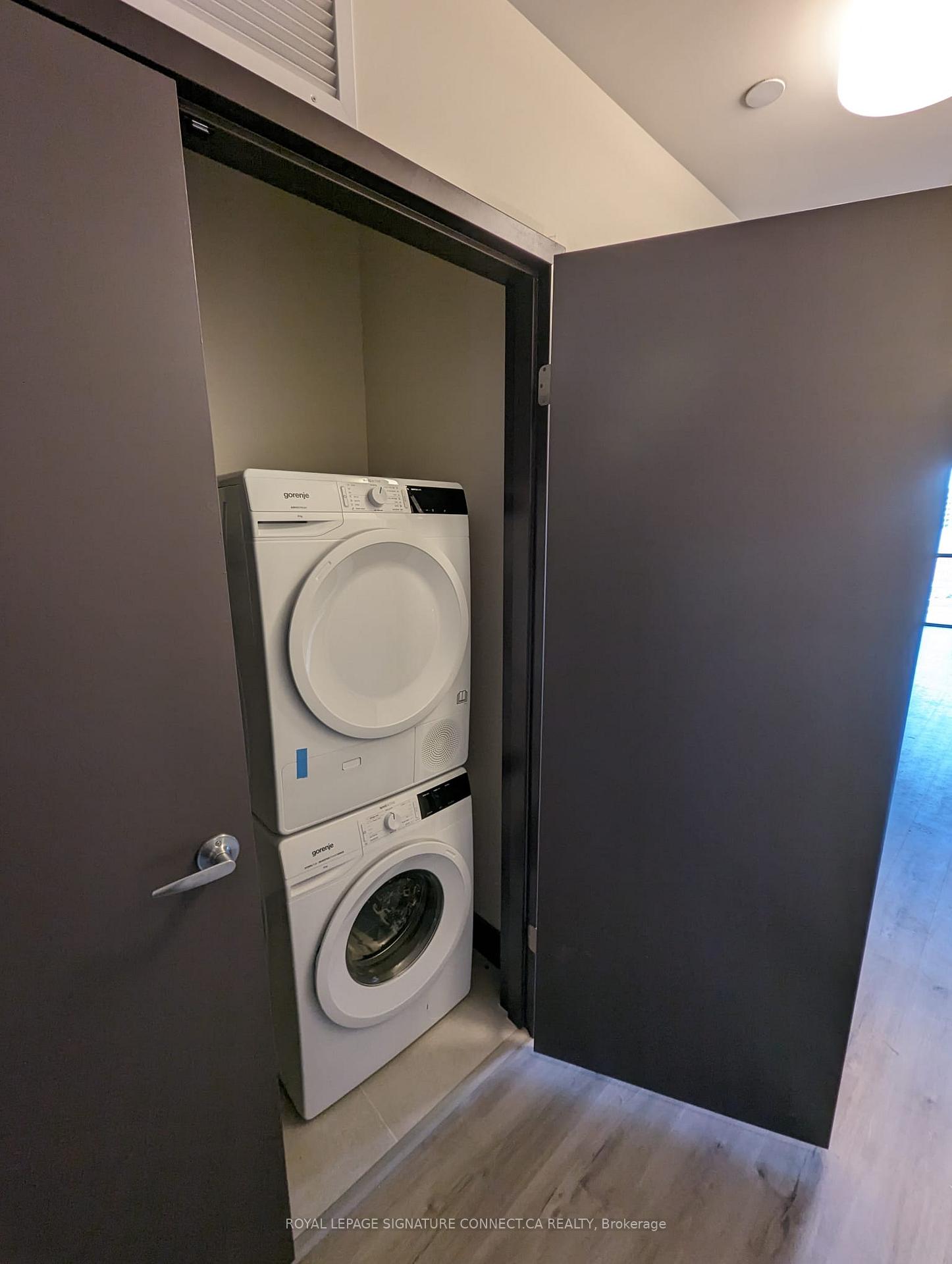Photo 3 of Unit 602, 121 King Street E, Hamilton, Beasley — HOMEH