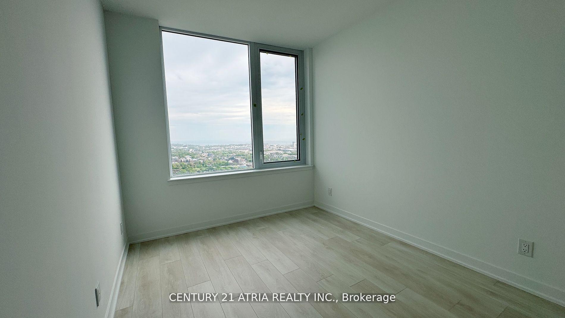 Photo 3 of Unit lph01, 5 Defries Street, Toronto, Regent Park — HOMEH