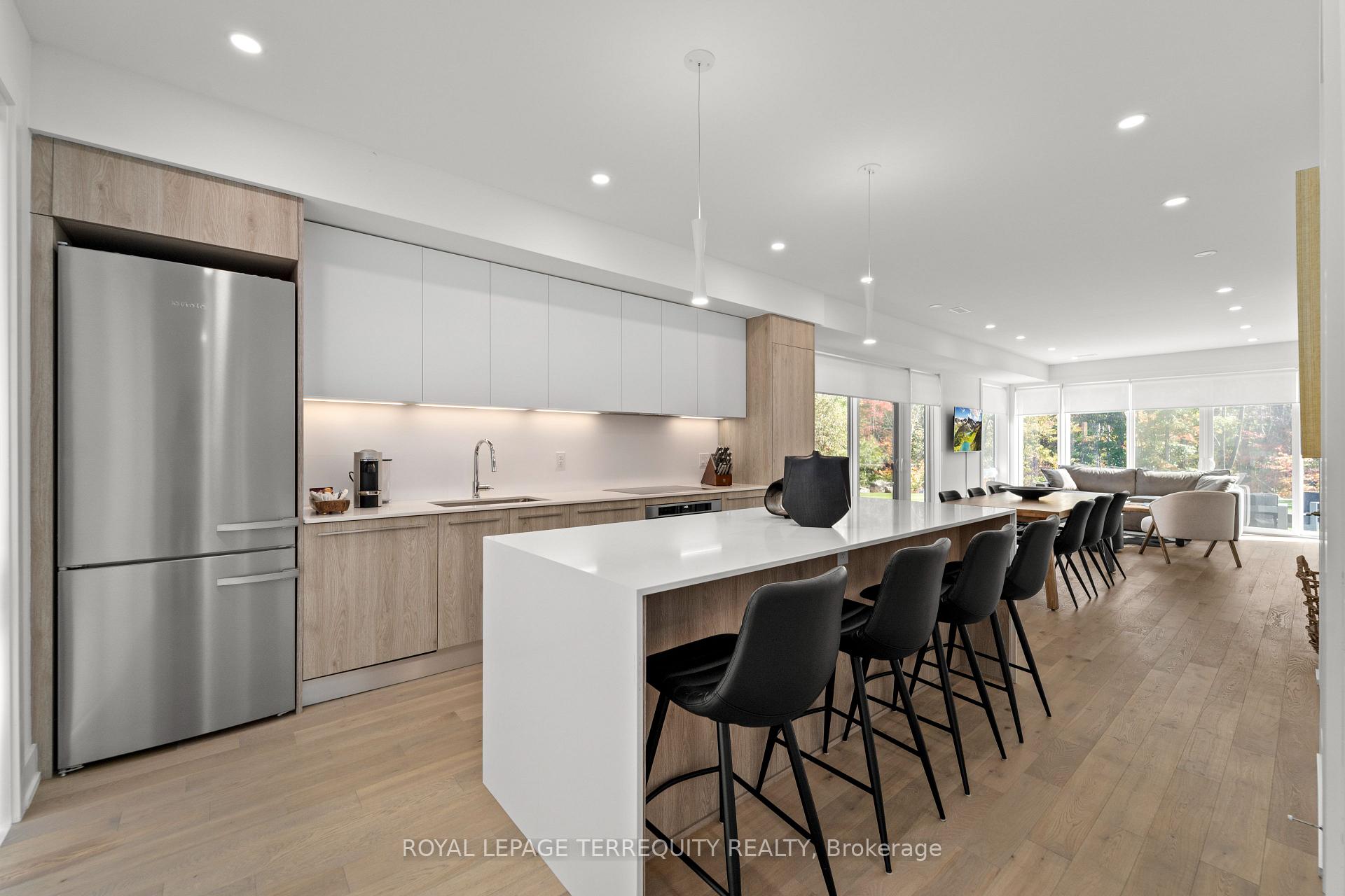 Photo of 35 Rockmount Crescent