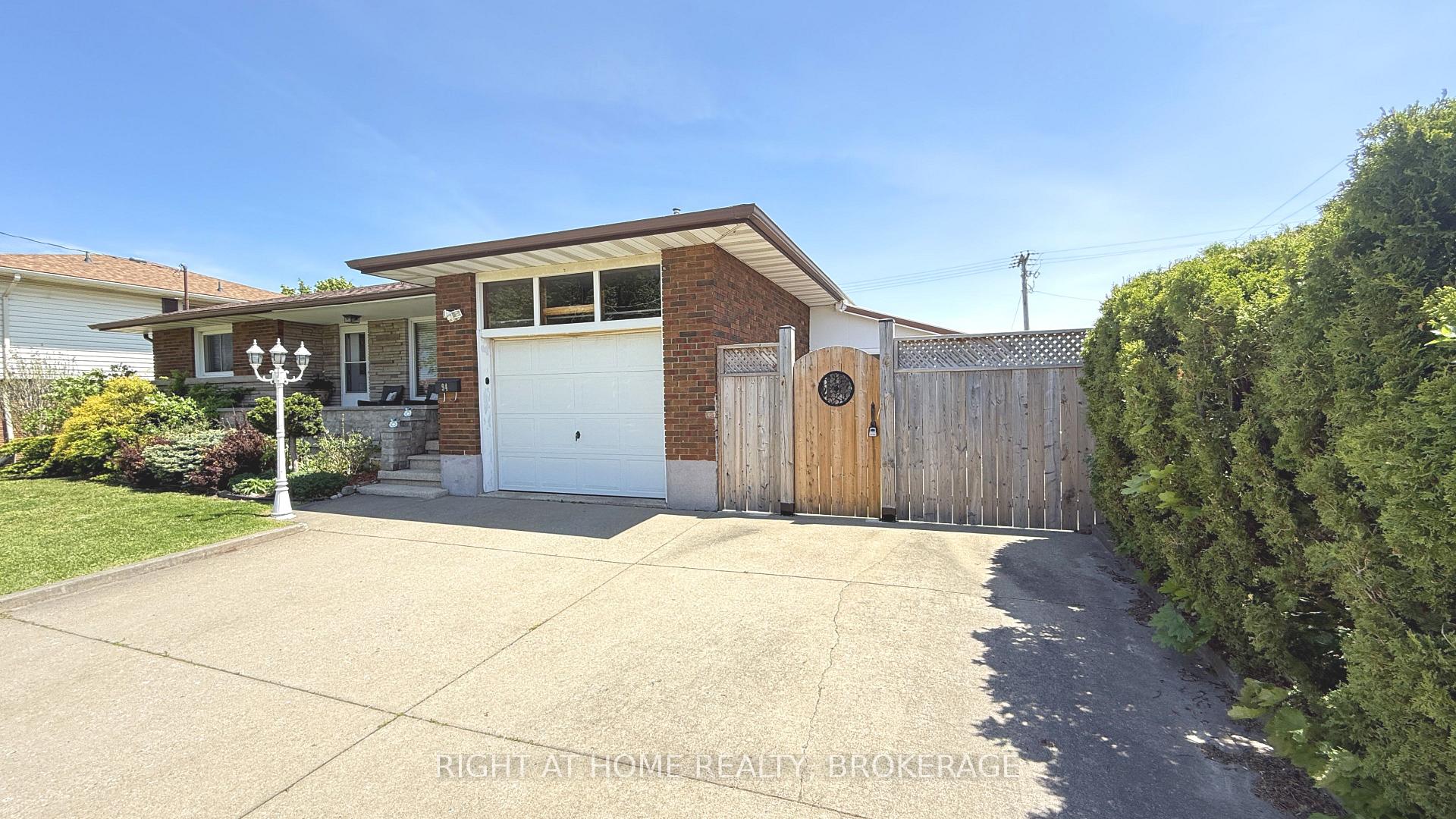 Photo 2 of 94 Wellington Street, Welland, Lincoln/Crowland — HOMEH