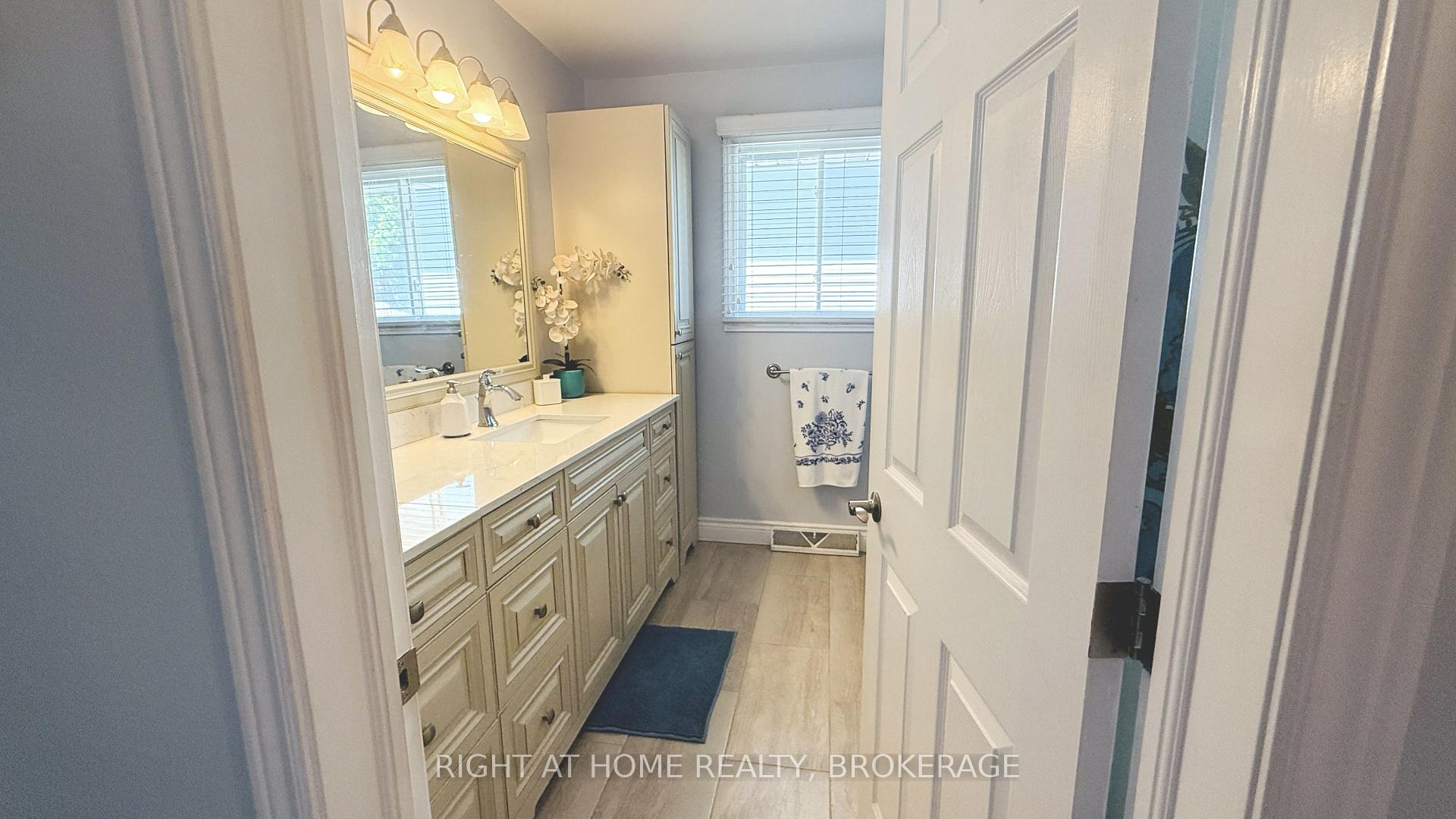 Photo 12 of 94 Wellington Street, Welland, Lincoln/Crowland — HOMEH