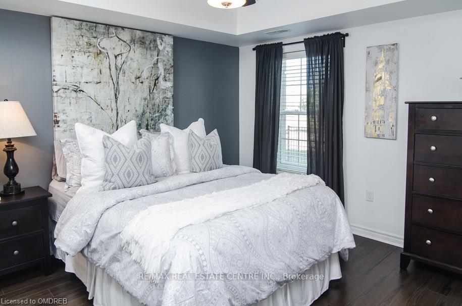 Photo 7 of Unit 103, 1370 Main Street E, Milton, Dempsey — HOMEH