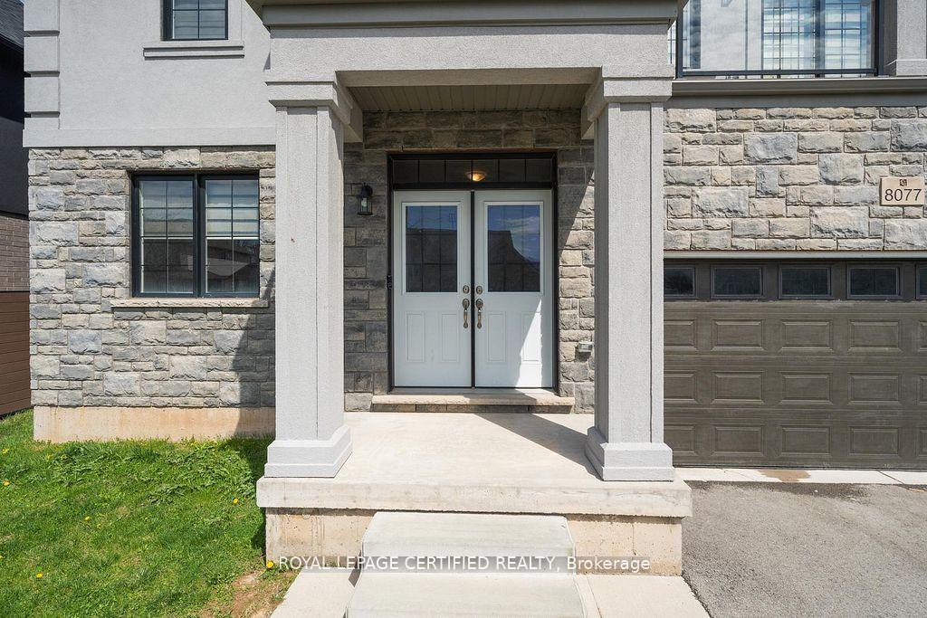 Photo 7 of 8077 Brookside Drive, Niagara Falls, Ascot — HOMEH