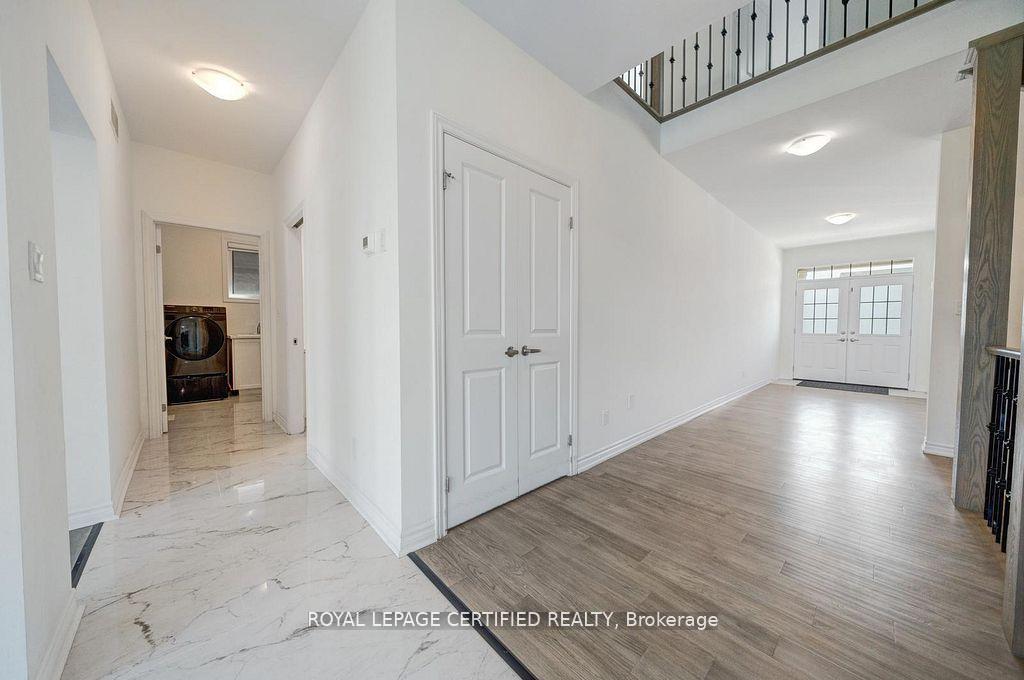 Photo 18 of 8077 Brookside Drive, Niagara Falls, Ascot — HOMEH
