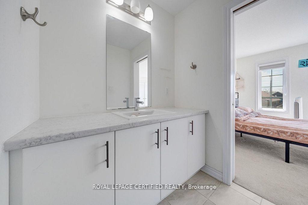 Photo 31 of 8077 Brookside Drive, Niagara Falls, Ascot — HOMEH