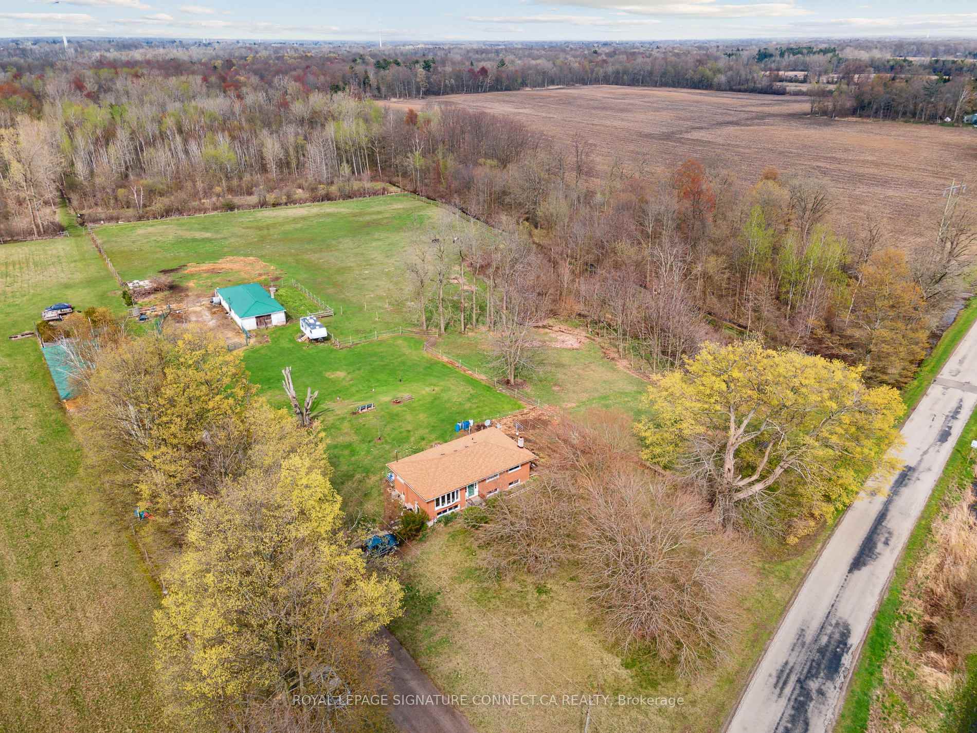 Photo 11 of 283 Inman Road, Haldimand, Dunnville — HOMEH