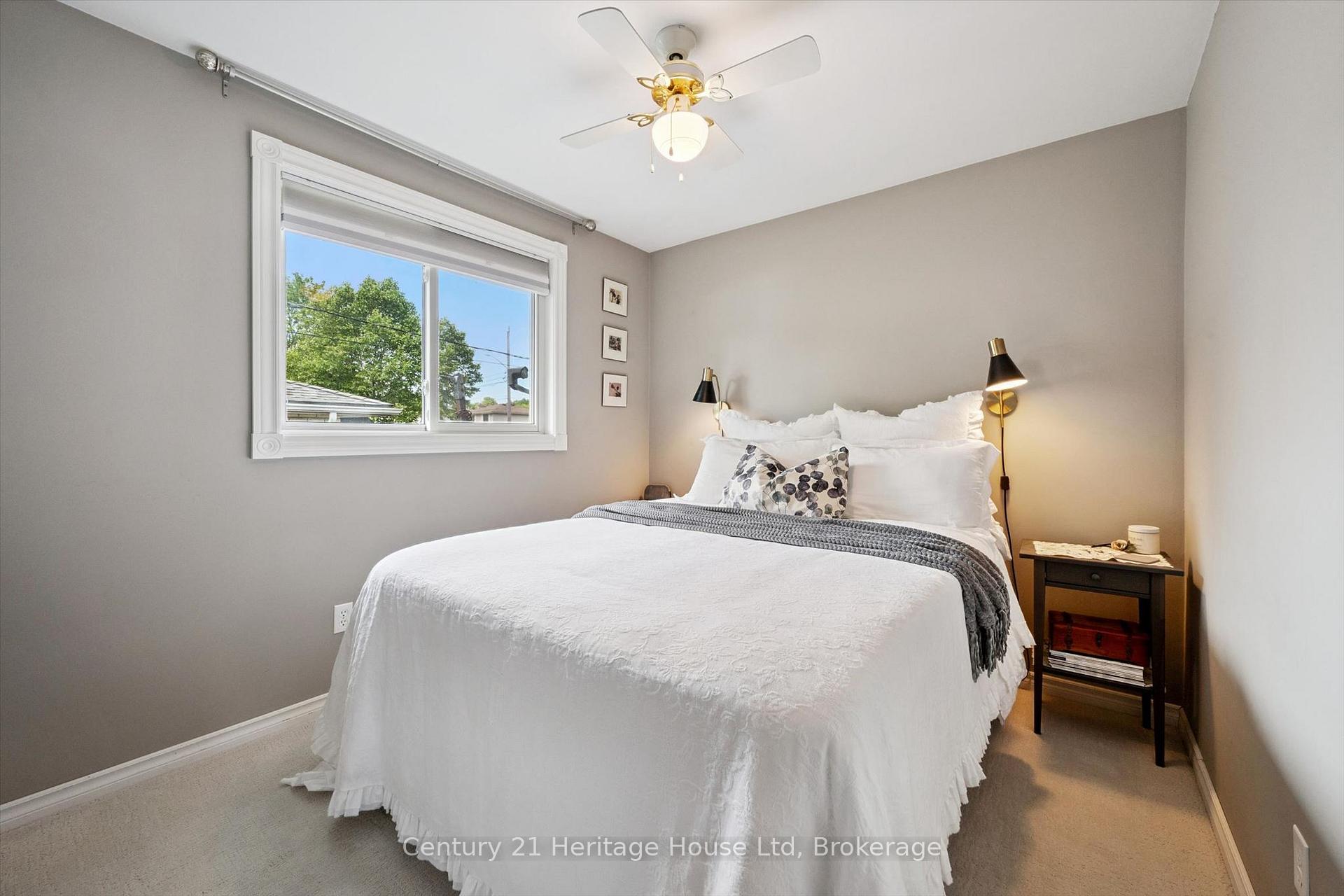 Photo 17 of 44 Inverness Drive, Guelph, Victoria North — HOMEH
