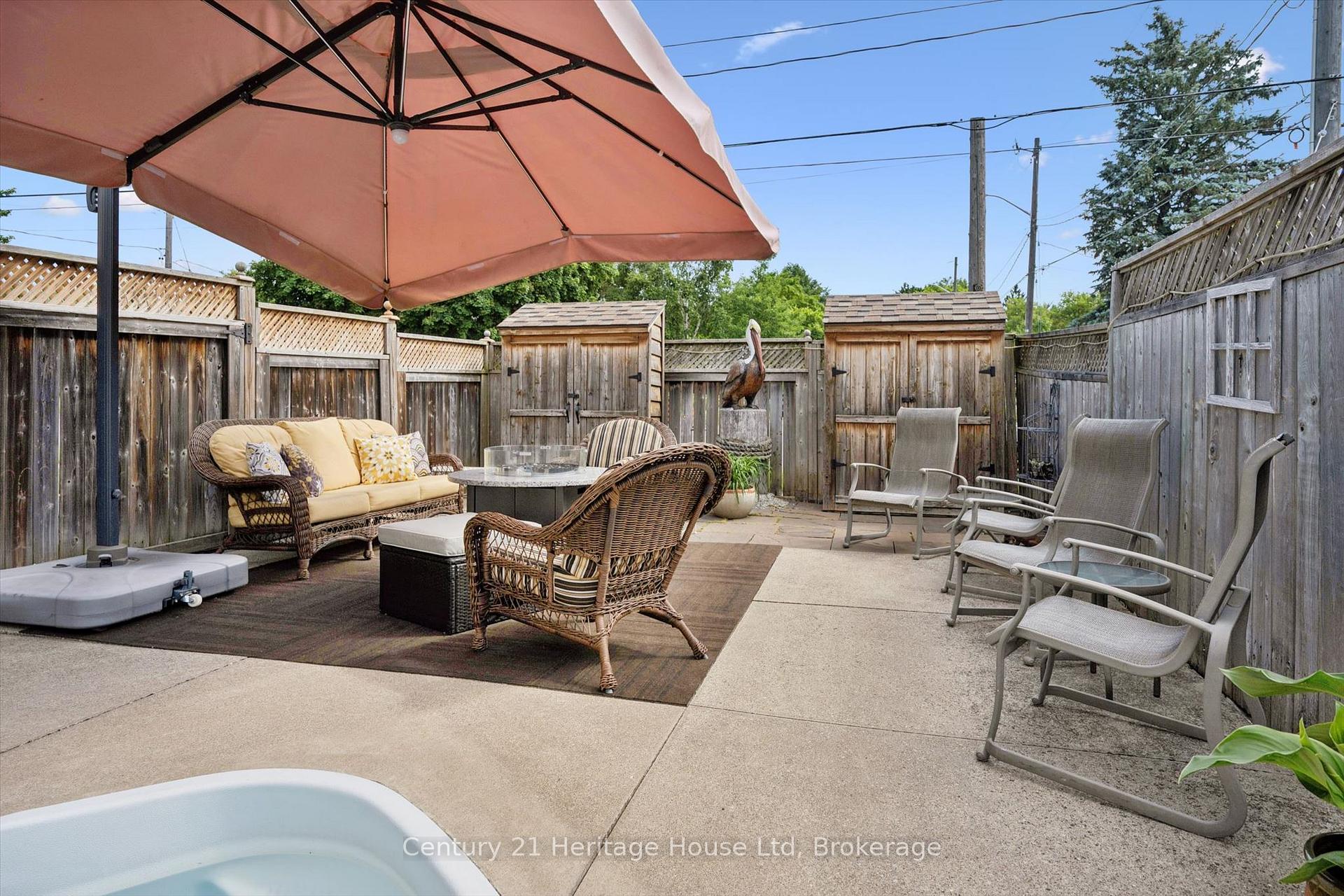 Photo 32 of 44 Inverness Drive, Guelph, Victoria North — HOMEH