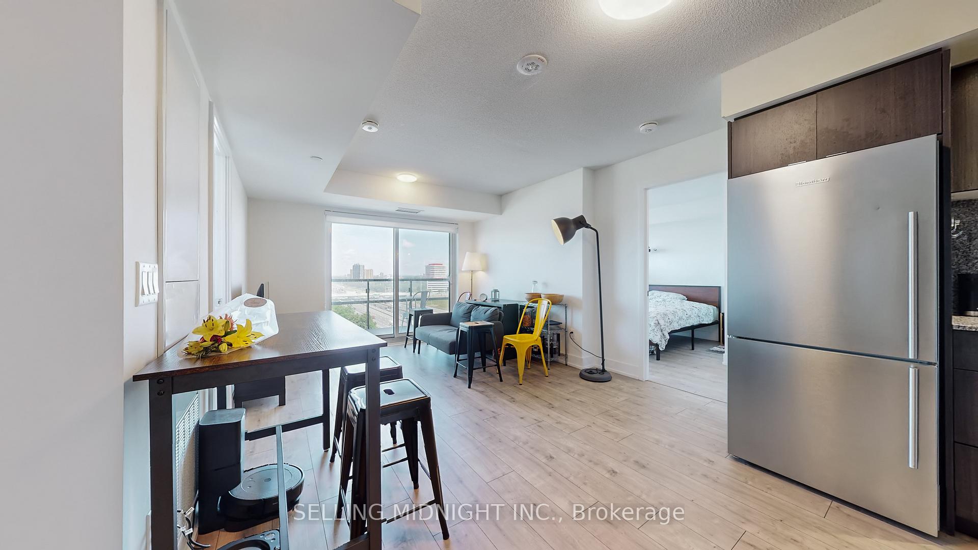 Photo 16 of Unit 1105, 10 Eva Road, Etobicoke, Etobicoke West Mall — HOMEH