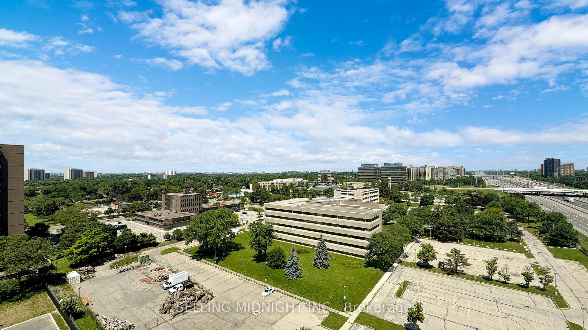Photo 27 of Unit 1105, 10 Eva Road, Etobicoke, Etobicoke West Mall — HOMEH