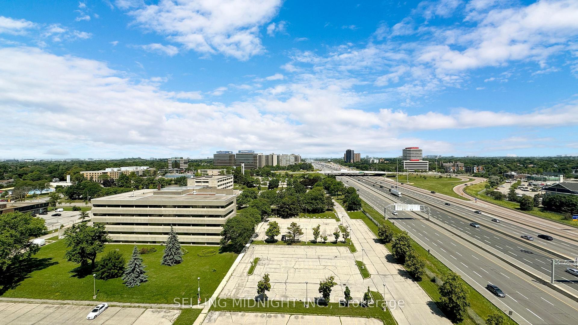 Photo 30 of Unit 1105, 10 Eva Road, Etobicoke, Etobicoke West Mall — HOMEH
