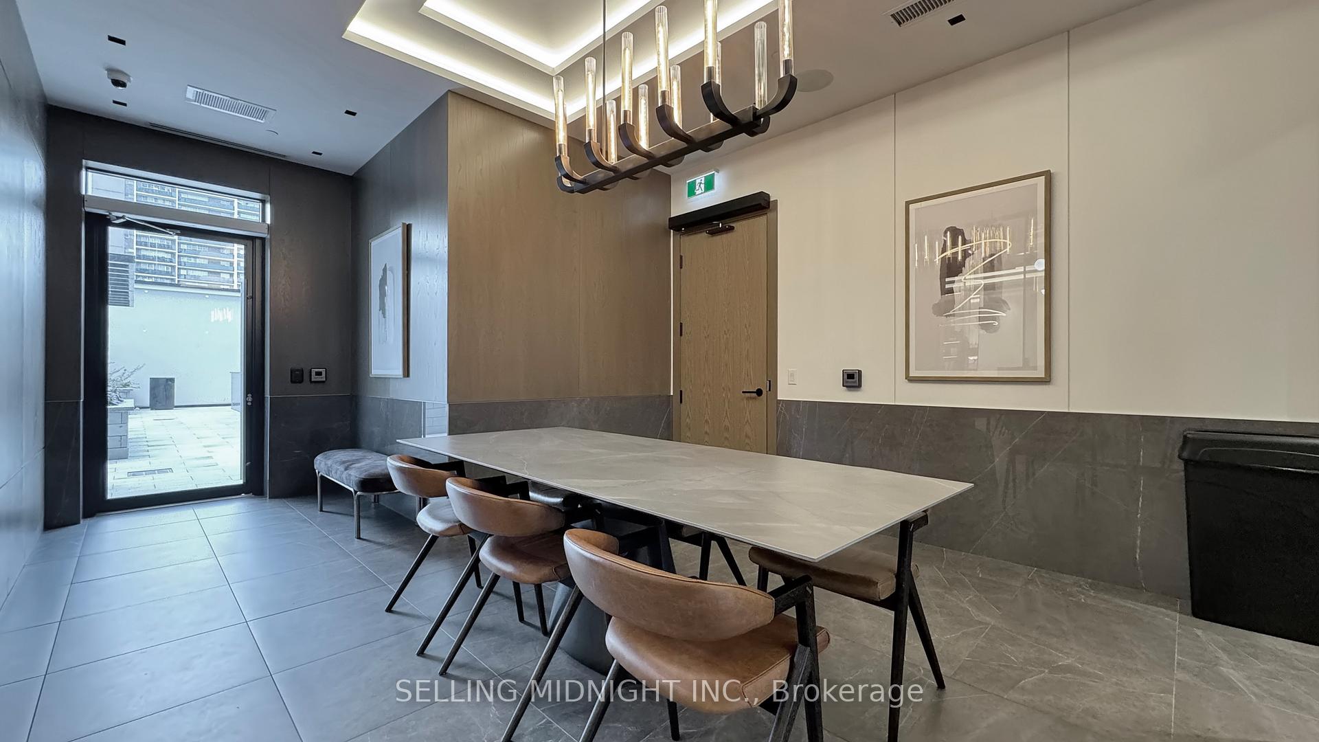 Photo 34 of Unit 1105, 10 Eva Road, Etobicoke, Etobicoke West Mall — HOMEH