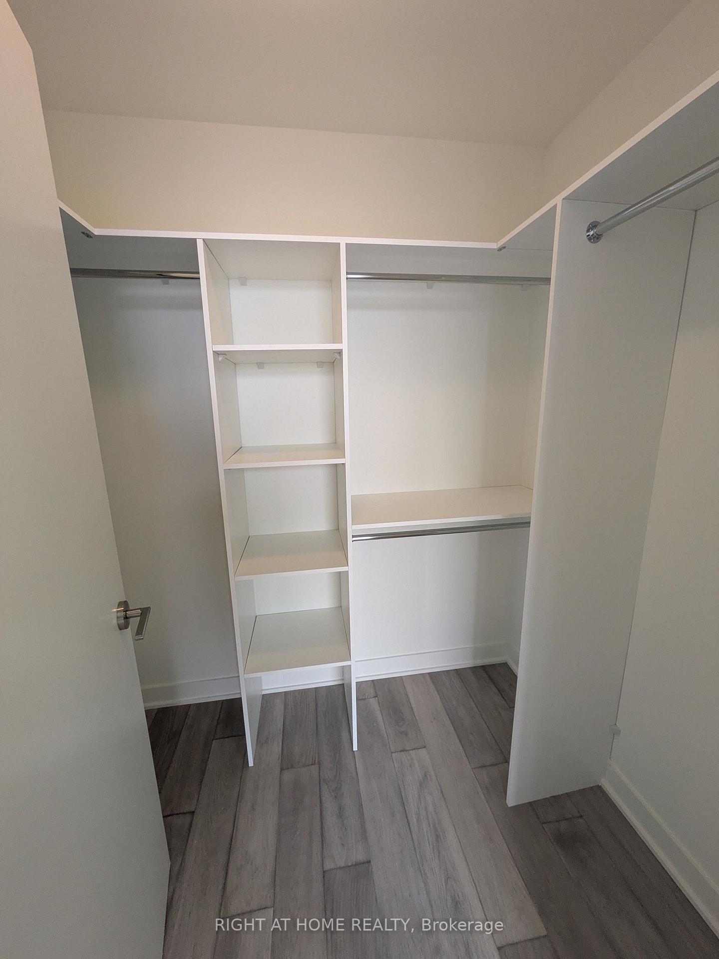 Photo 10 of Unit 5601, 11 Yorkville Avenue, Toronto, The Annex — HOMEH