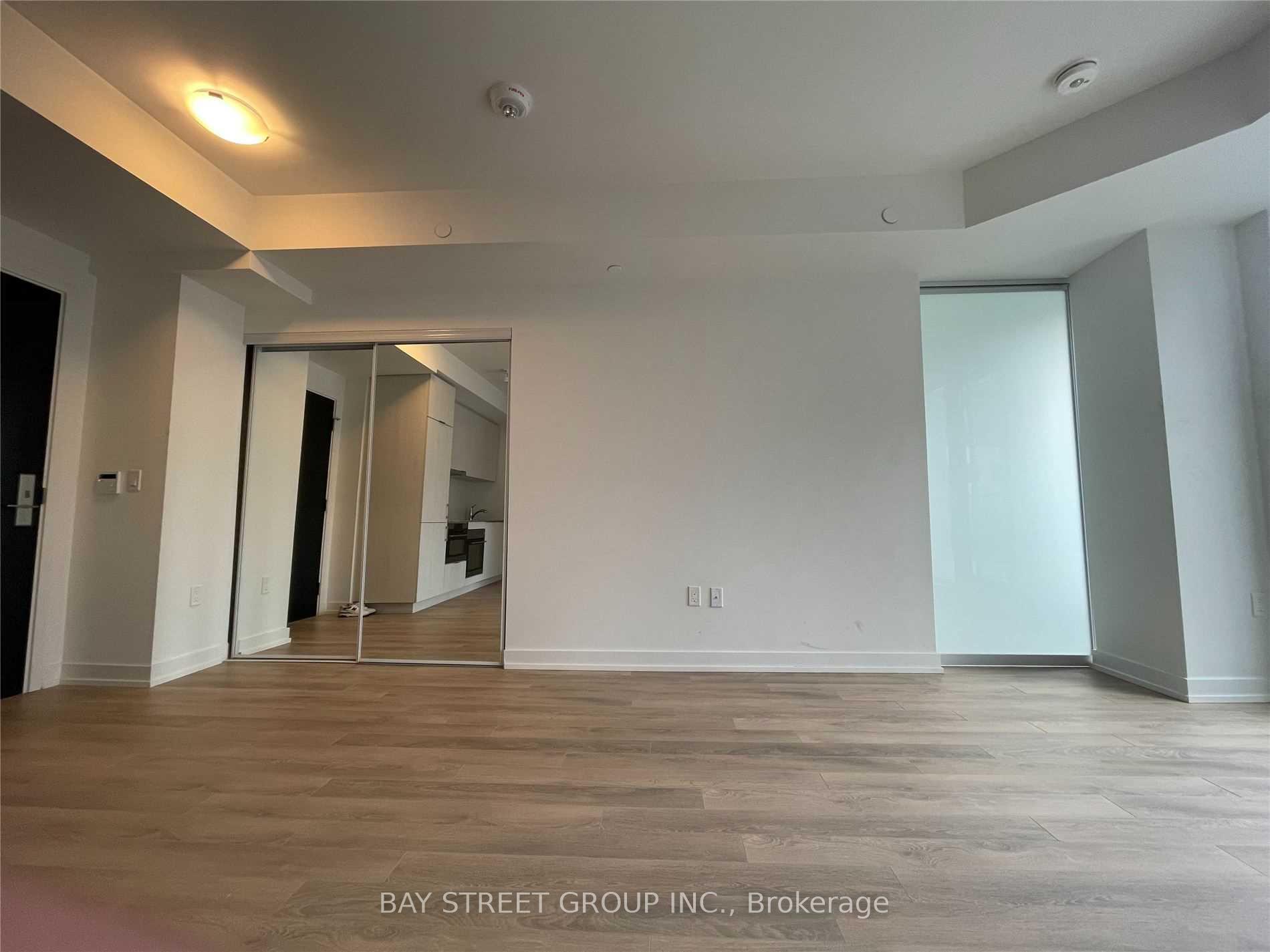 Photo 3 of Unit 214, 158 Front Street E, Toronto, Moss Park — HOMEH