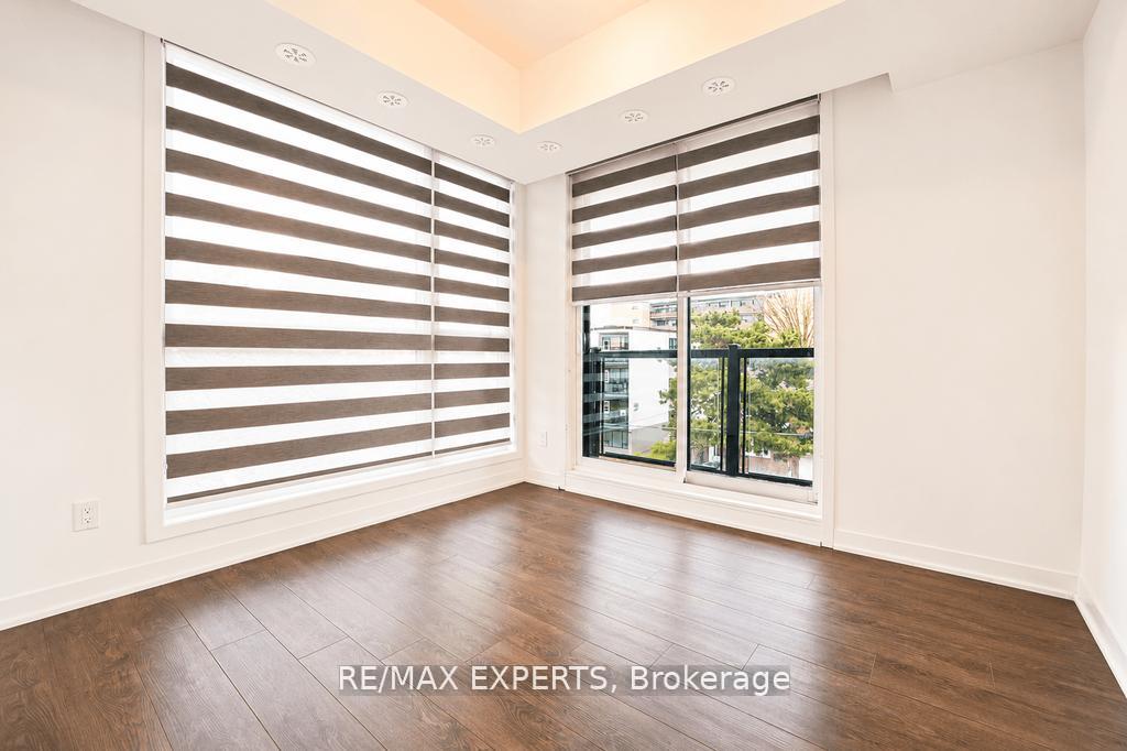 Photo 16 of Unit 7, 8 Marquette Avenue, Toronto, Englemount-Lawrence — HOMEH