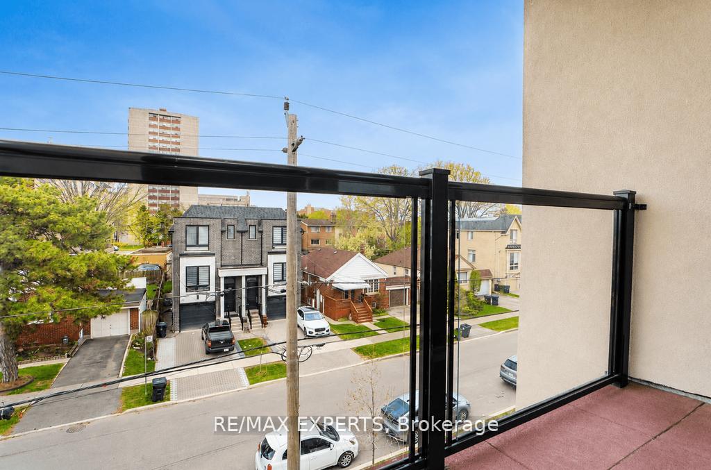 Photo 17 of Unit 7, 8 Marquette Avenue, Toronto, Englemount-Lawrence — HOMEH