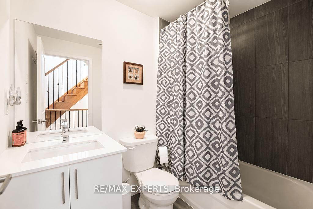 Photo 18 of Unit 7, 8 Marquette Avenue, Toronto, Englemount-Lawrence — HOMEH