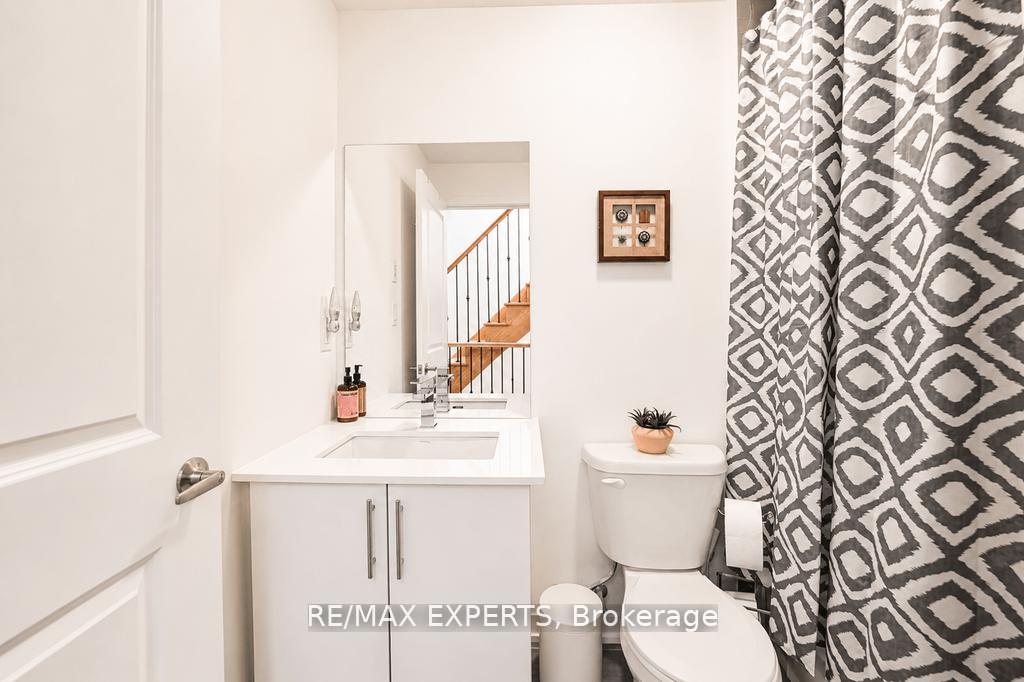 Photo 19 of Unit 7, 8 Marquette Avenue, Toronto, Englemount-Lawrence — HOMEH