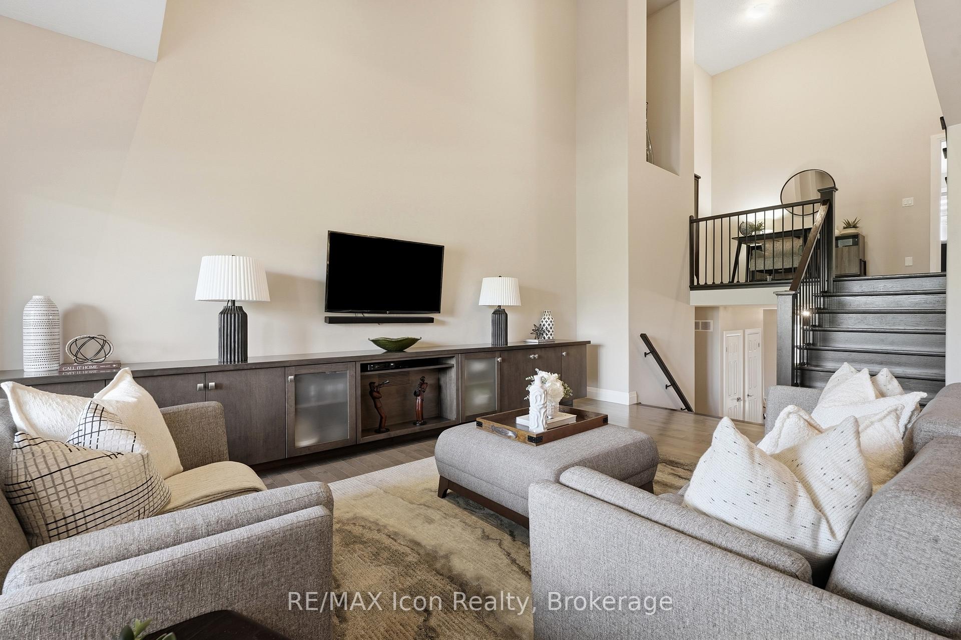 Photo 5 of Unit 53, 243 Grey Silo Road, Waterloo, Eastbridge — HOMEH