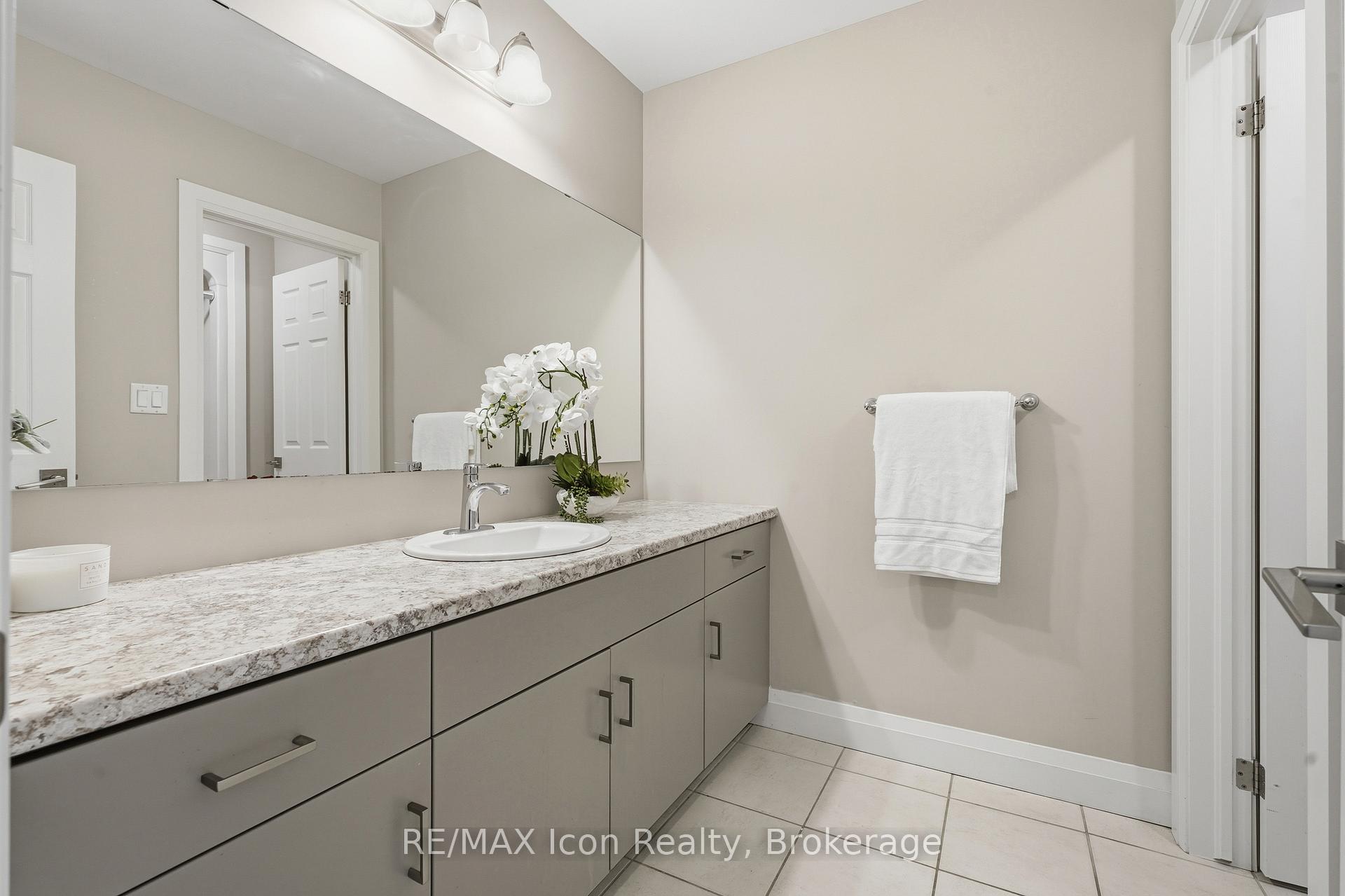 Photo 30 of Unit 53, 243 Grey Silo Road, Waterloo, Eastbridge — HOMEH