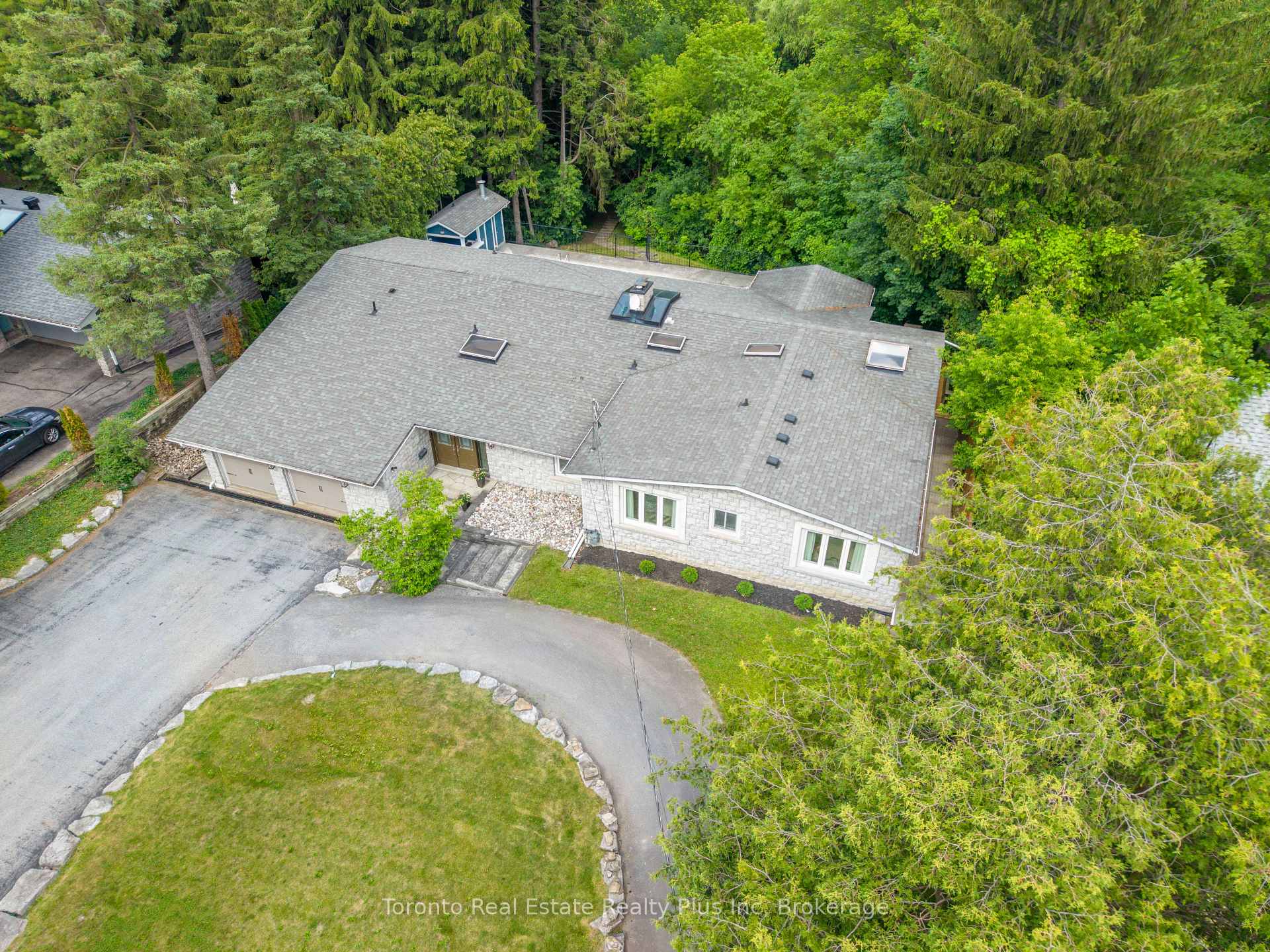 Photo 49 of 39 Dove Lane, Markham, Thornhill — HOMEH