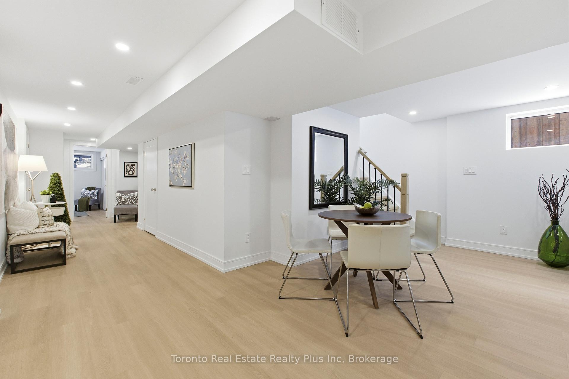 Photo 71 of 3 Blithfield Avenue, North York, Bayview Village — HOMEH