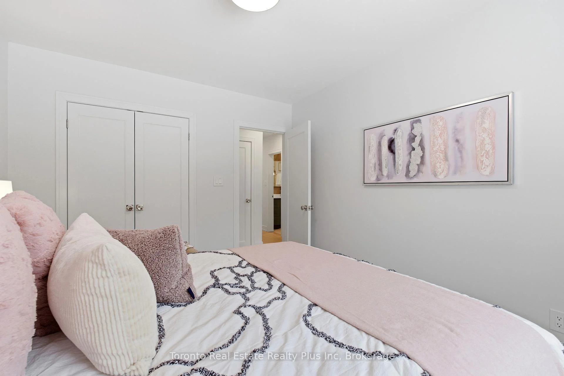 Photo 22 of 3 Blithfield Avenue, North York, Bayview Village — HOMEH