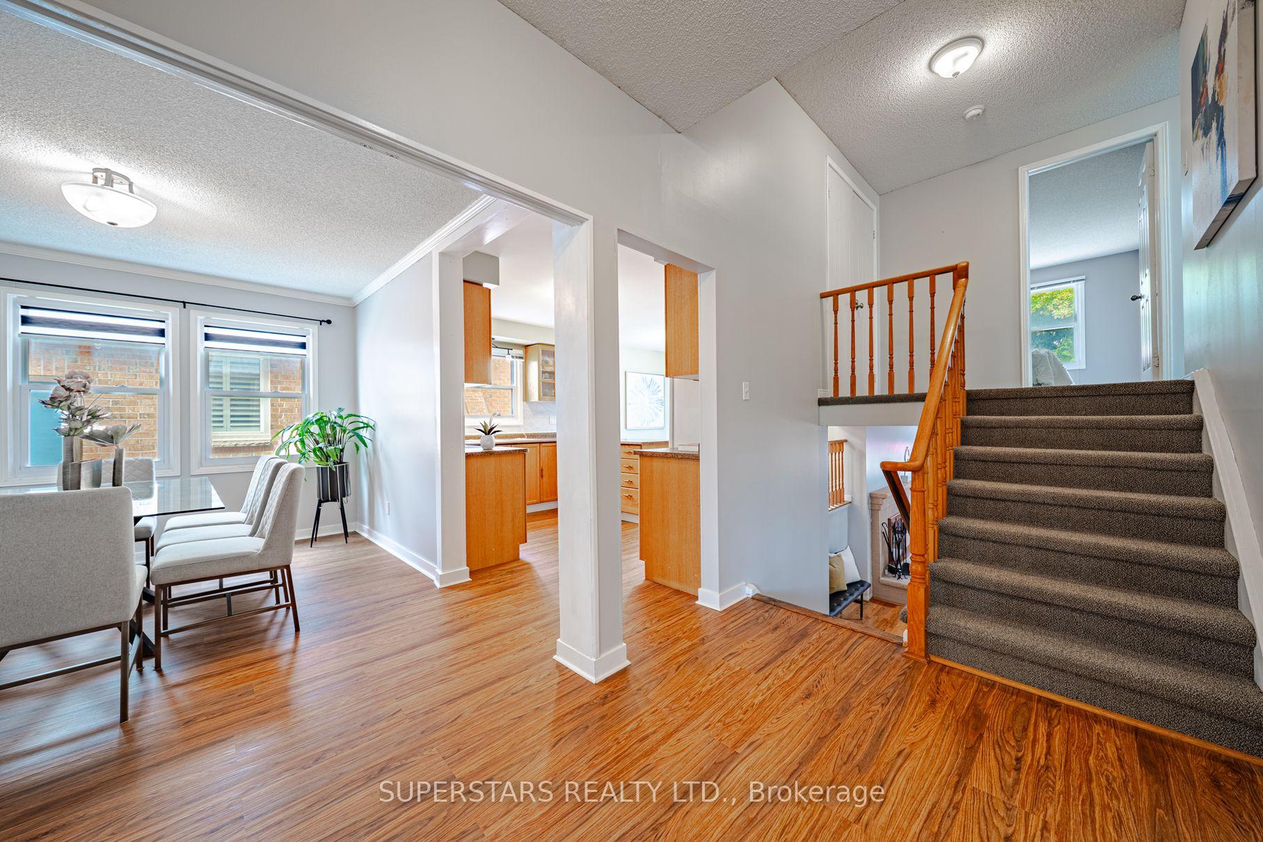Photo 23 of 99 Peevers Crescent, Newmarket, Glenway Estates — HOMEH