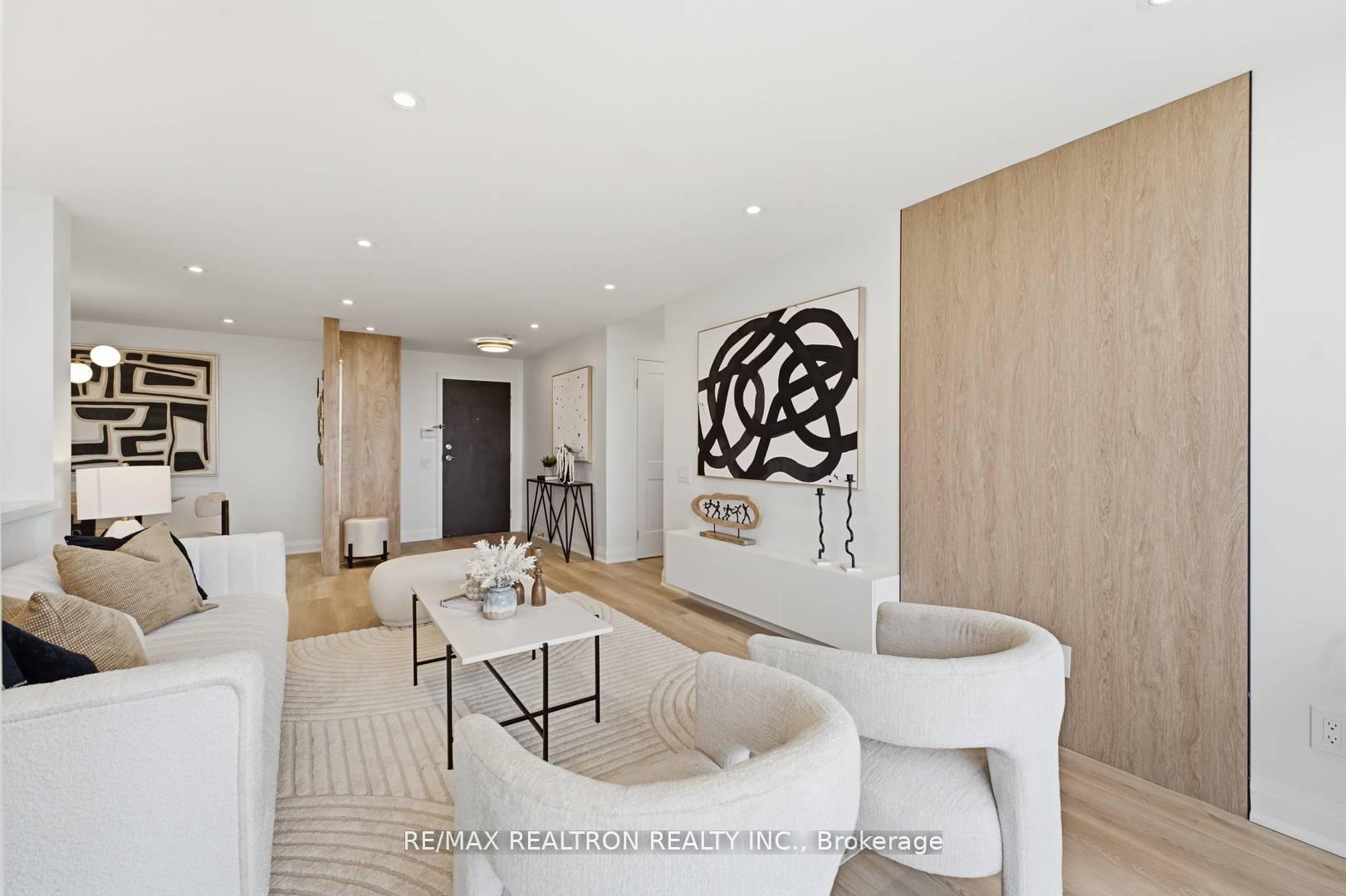 Photo 9 of Unit 805, 110 Promenade Circle, Vaughan, Brownridge — HOMEH