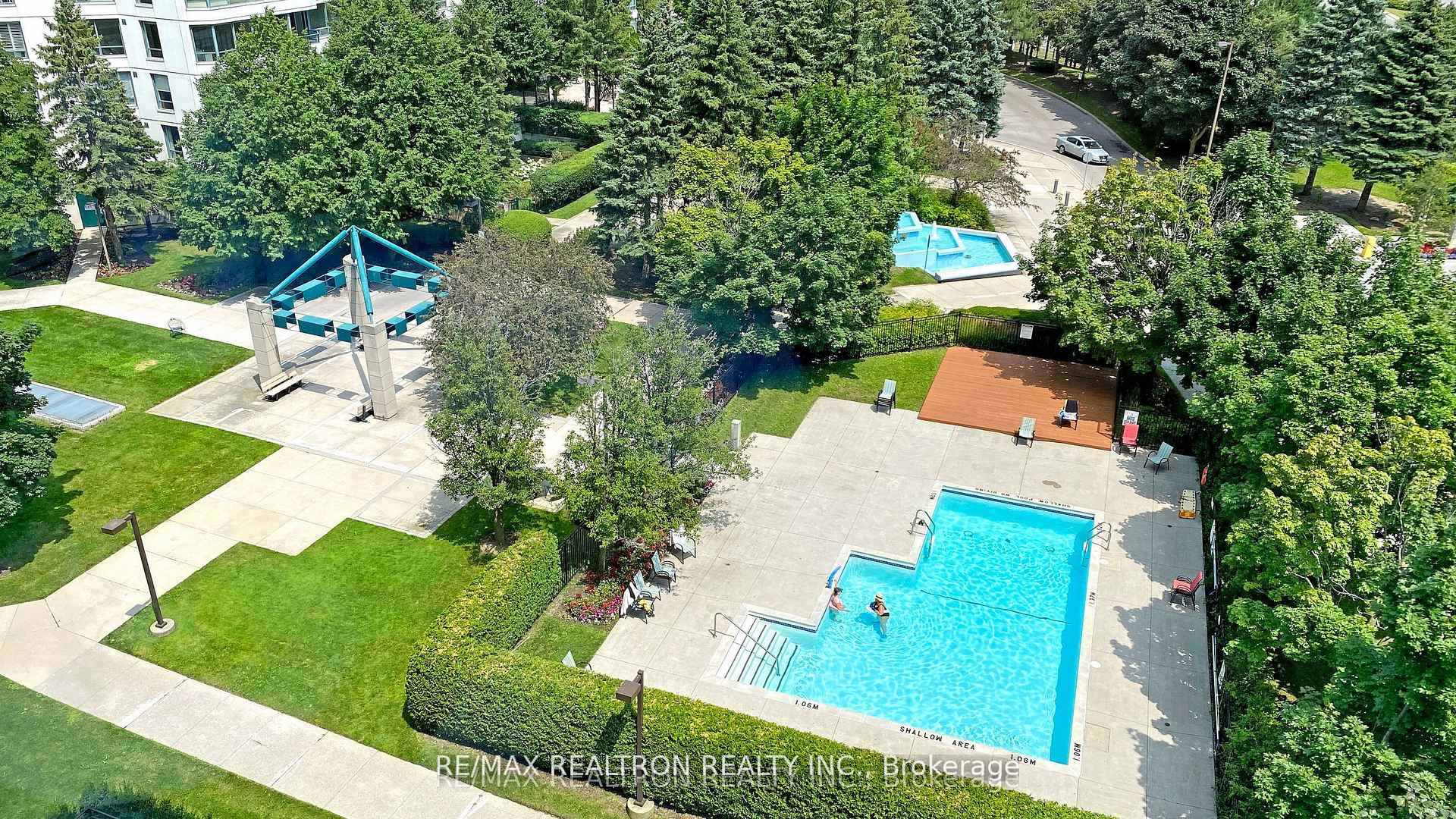 Photo 32 of Unit 805, 110 Promenade Circle, Vaughan, Brownridge — HOMEH