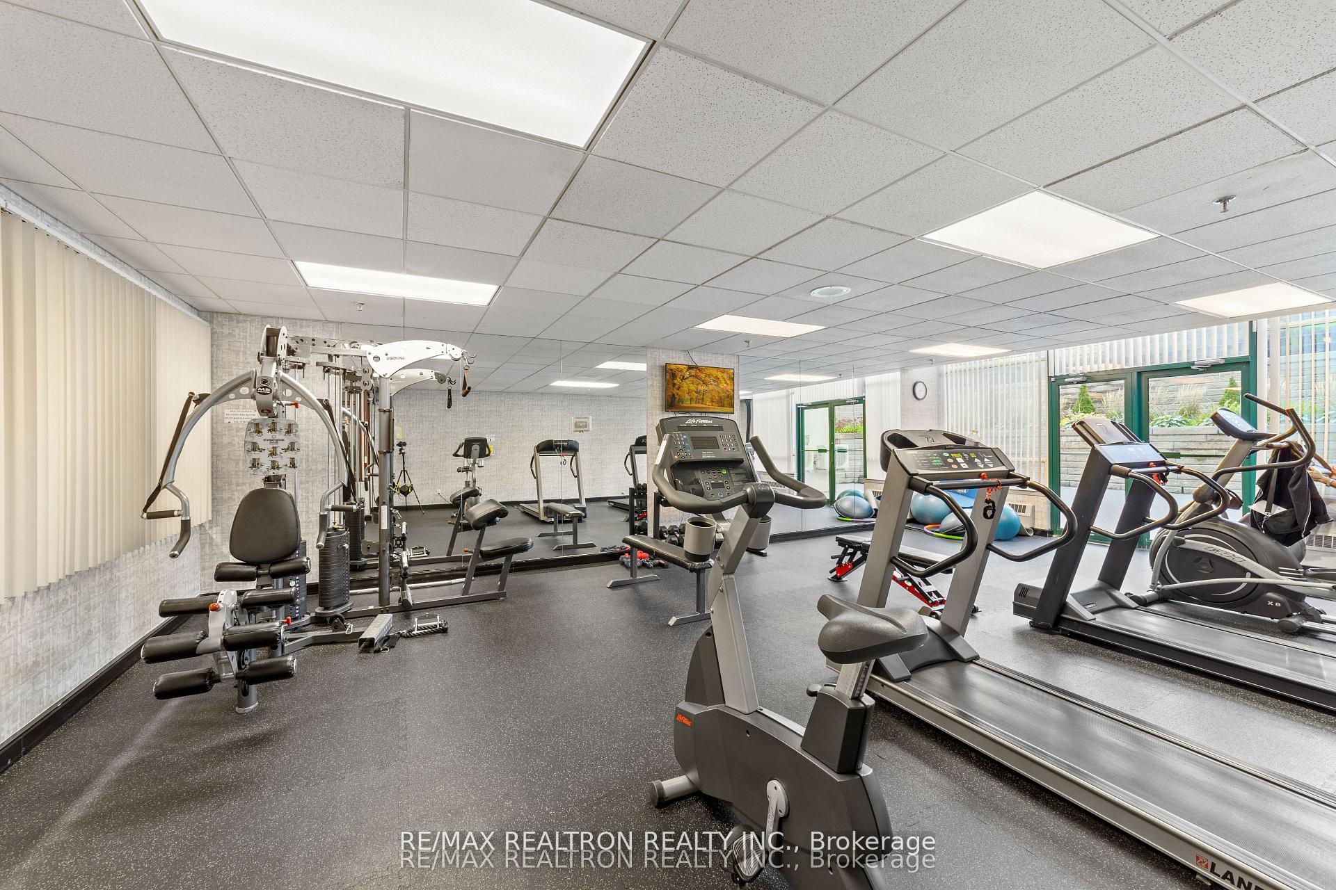 Photo 35 of Unit 805, 110 Promenade Circle, Vaughan, Brownridge — HOMEH