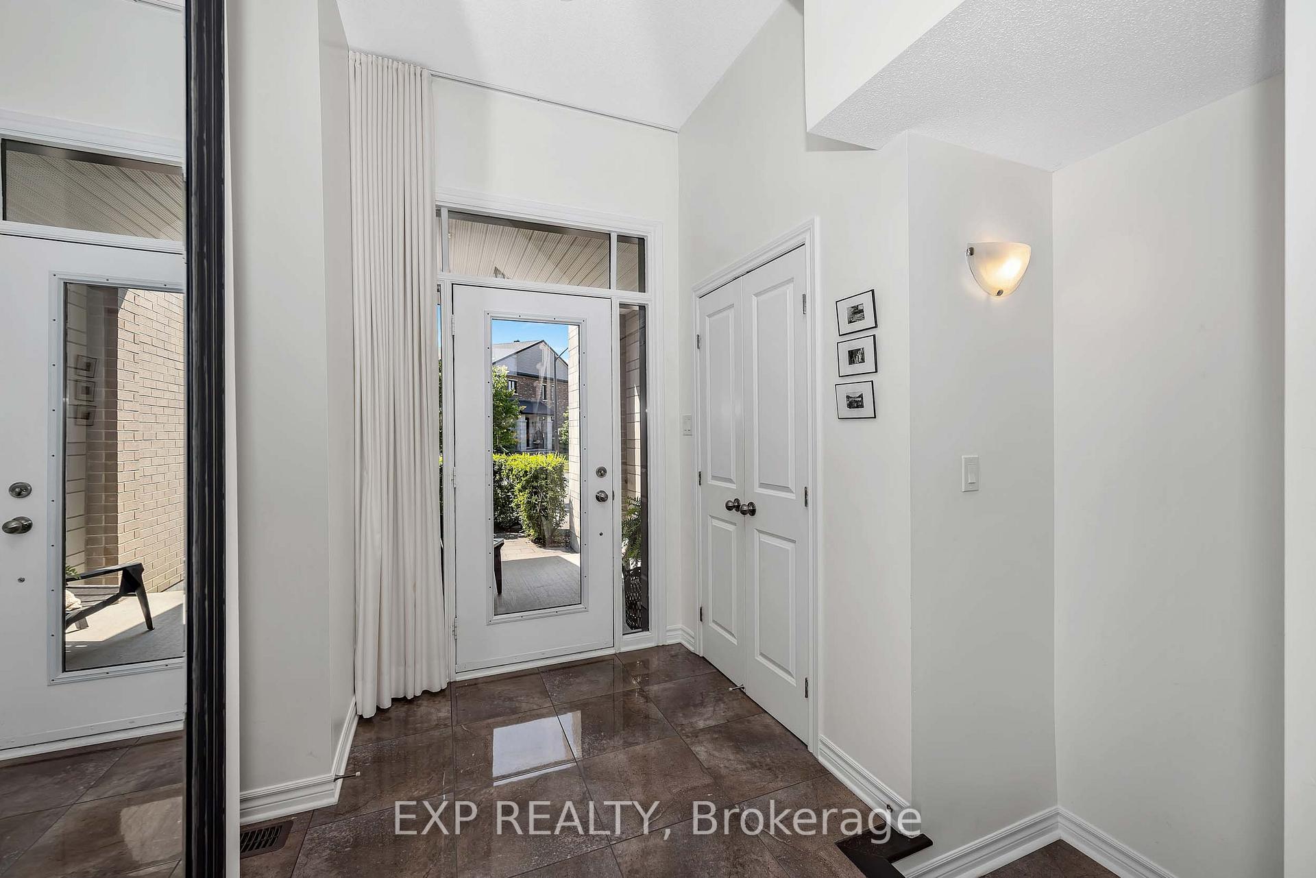 Photo 3 of 178 Mattingly Way, Ottawa, Riverside South/Gloucester Glen — HOMEH