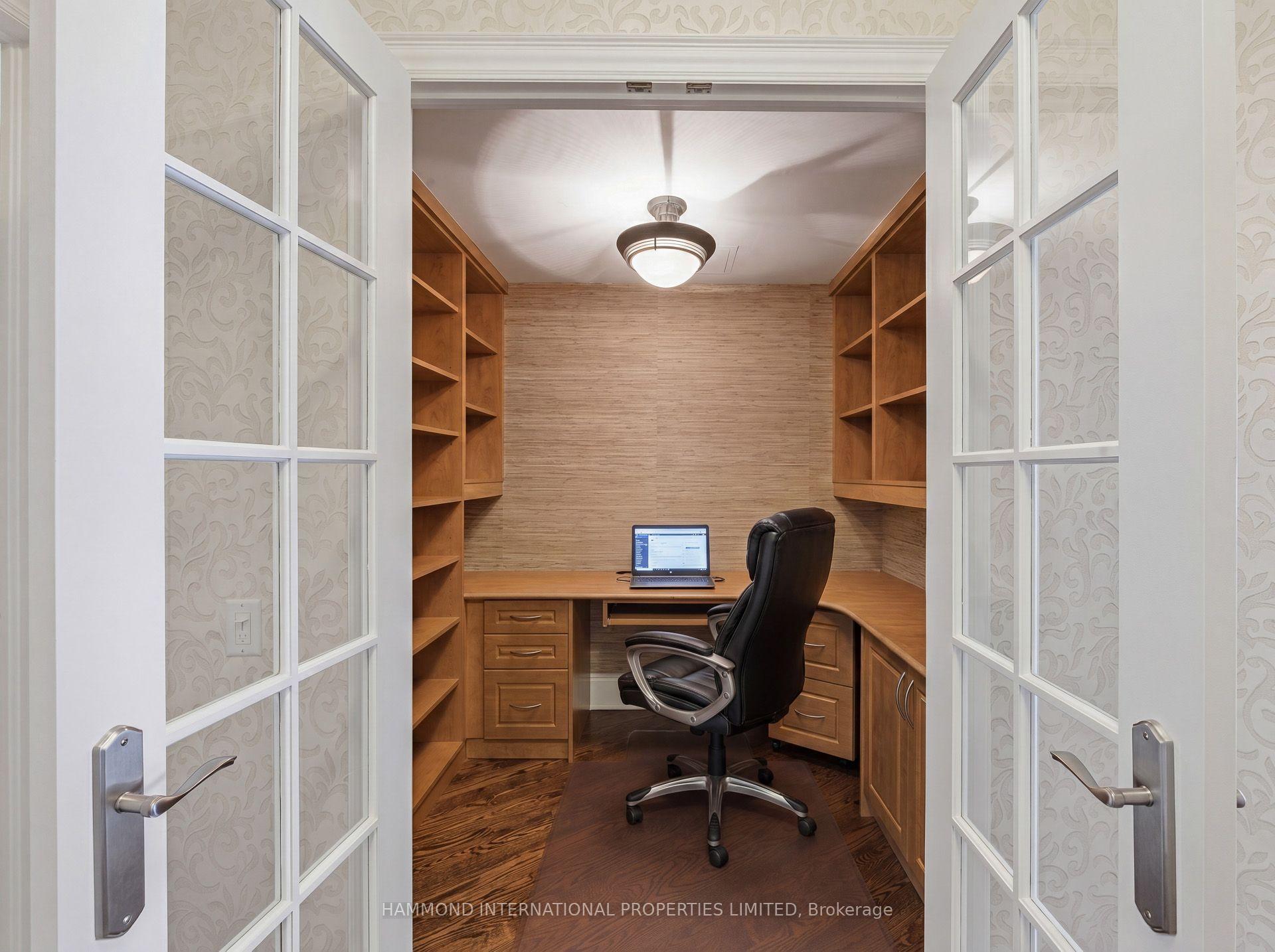 Photo 9 of Unit 215, 7071 Bayview Avenue, Markham, Bayview Glen — HOMEH