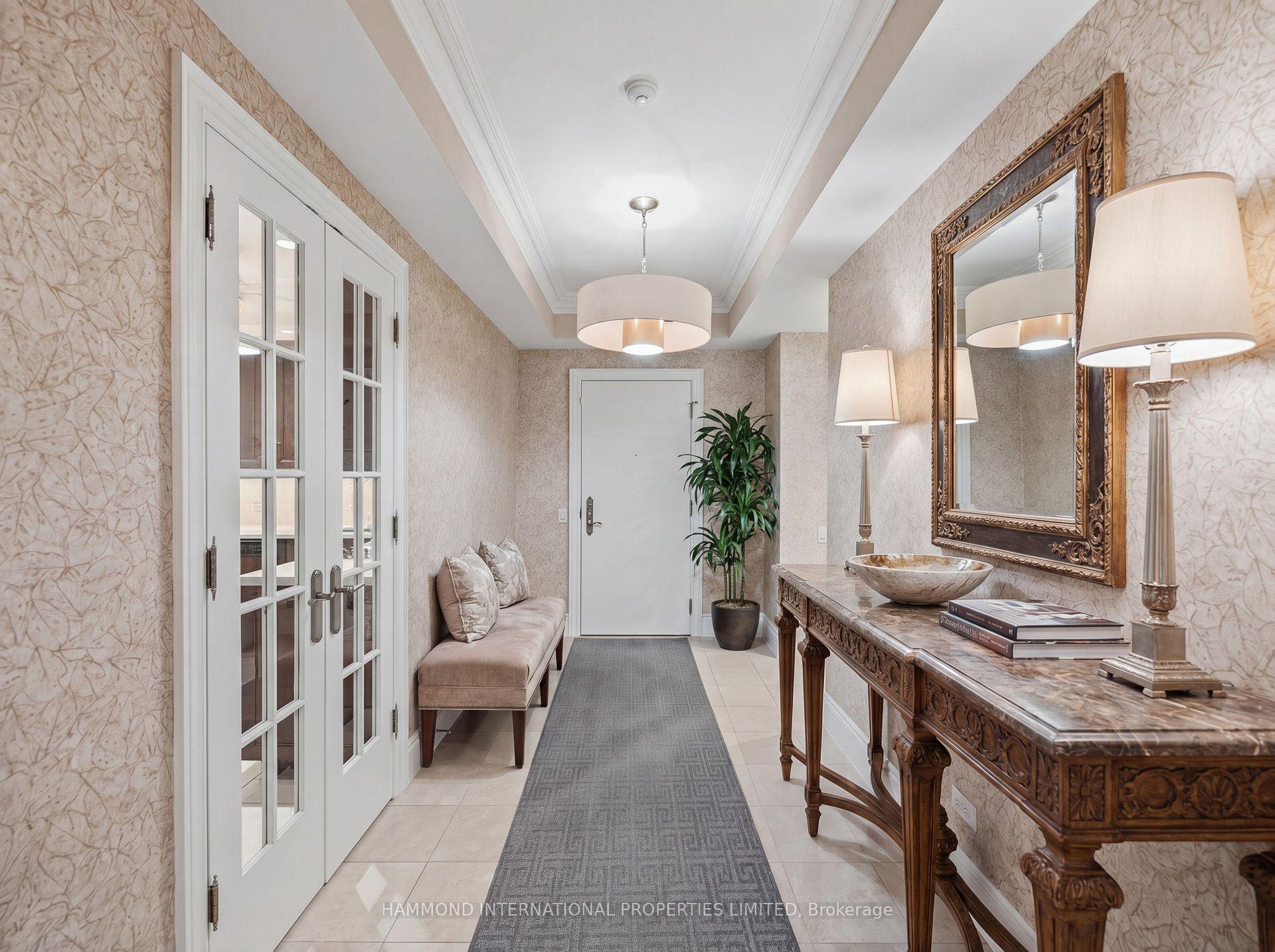 Photo 4 of Unit 215, 7071 Bayview Avenue, Markham, Bayview Glen — HOMEH