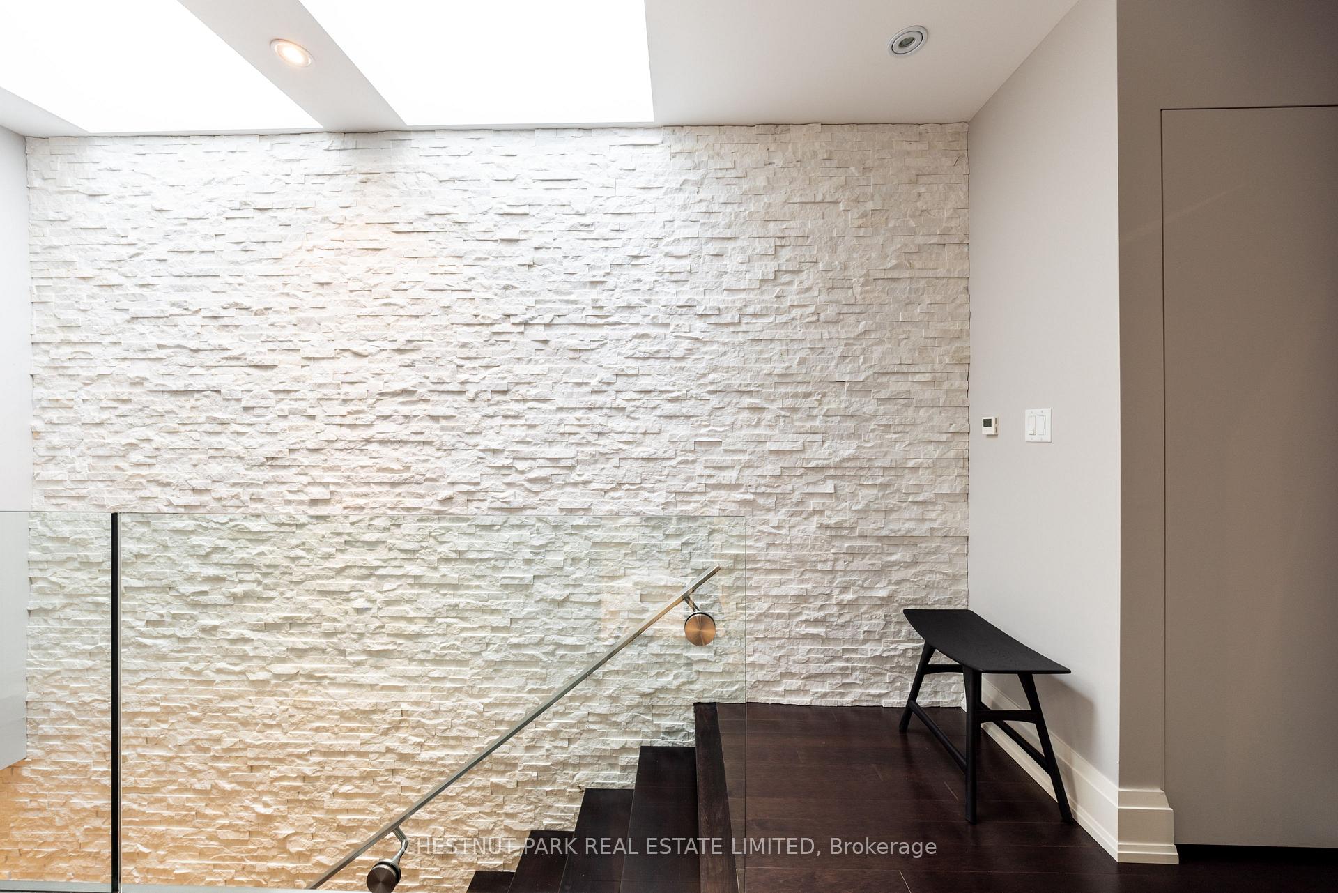 Photo 20 of 70 Summerhill Gardens, Toronto, Rosedale-Moore Park — HOMEH