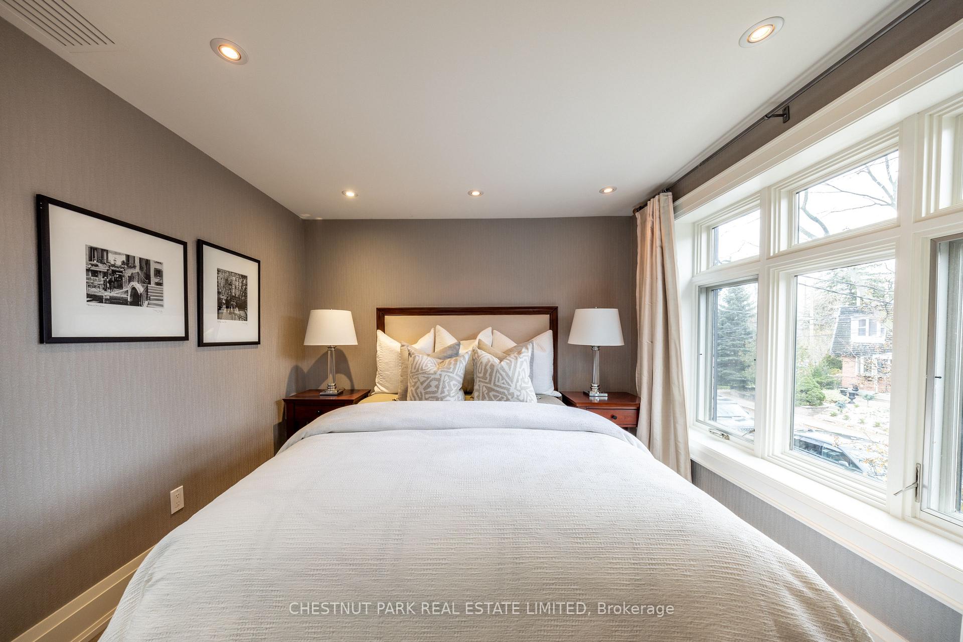 Photo 22 of 70 Summerhill Gardens, Toronto, Rosedale-Moore Park — HOMEH