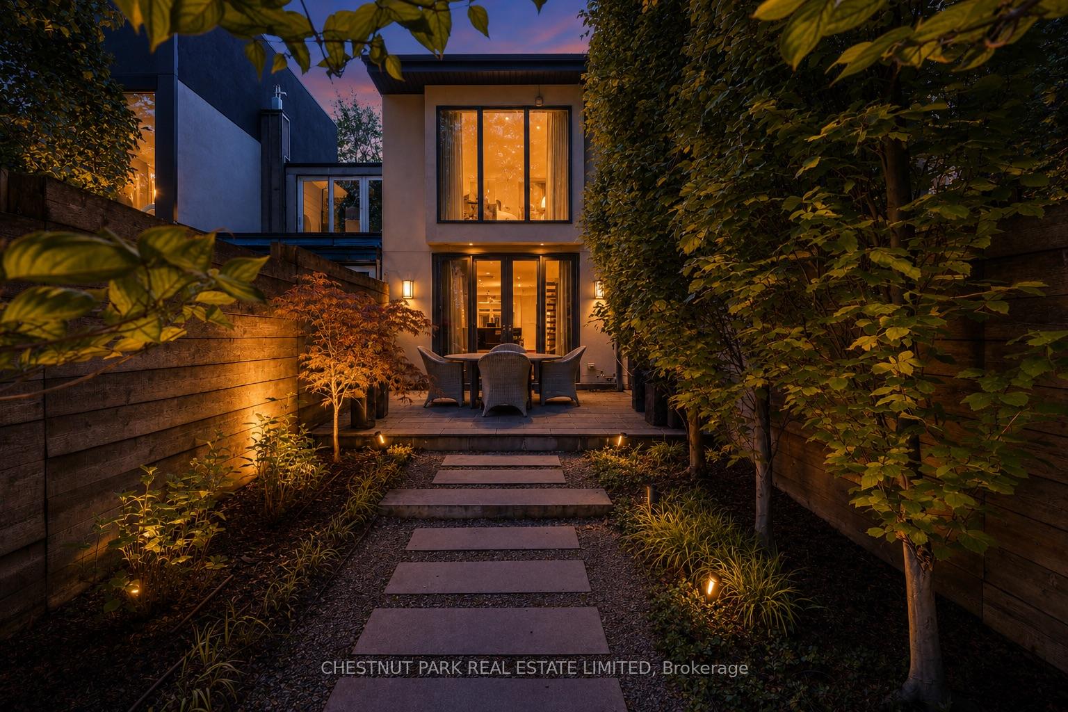 Photo 31 of 70 Summerhill Gardens, Toronto, Rosedale-Moore Park — HOMEH