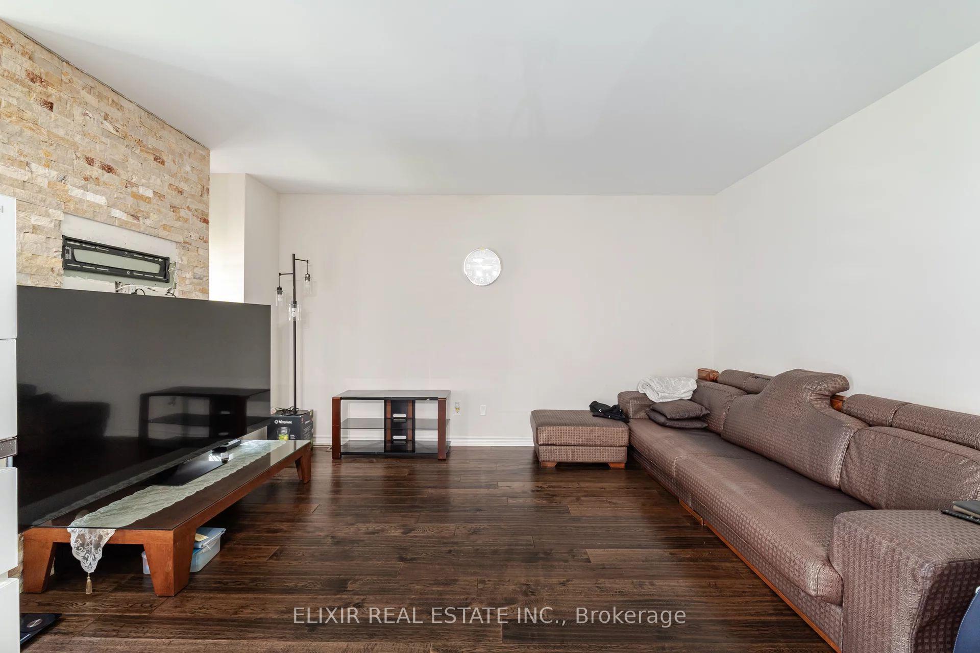 Photo 7 of 59 Lola Crescent, Brampton, Northwest Brampton — HOMEH