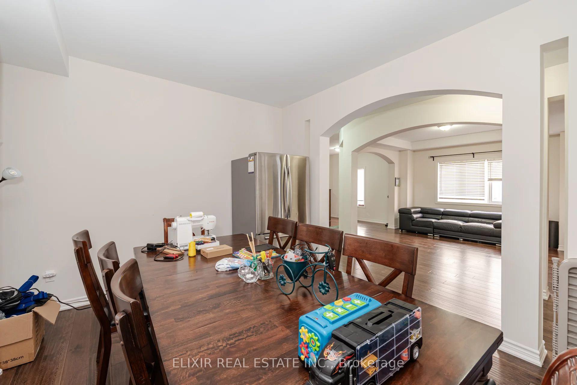 Photo 11 of 59 Lola Crescent, Brampton, Northwest Brampton — HOMEH